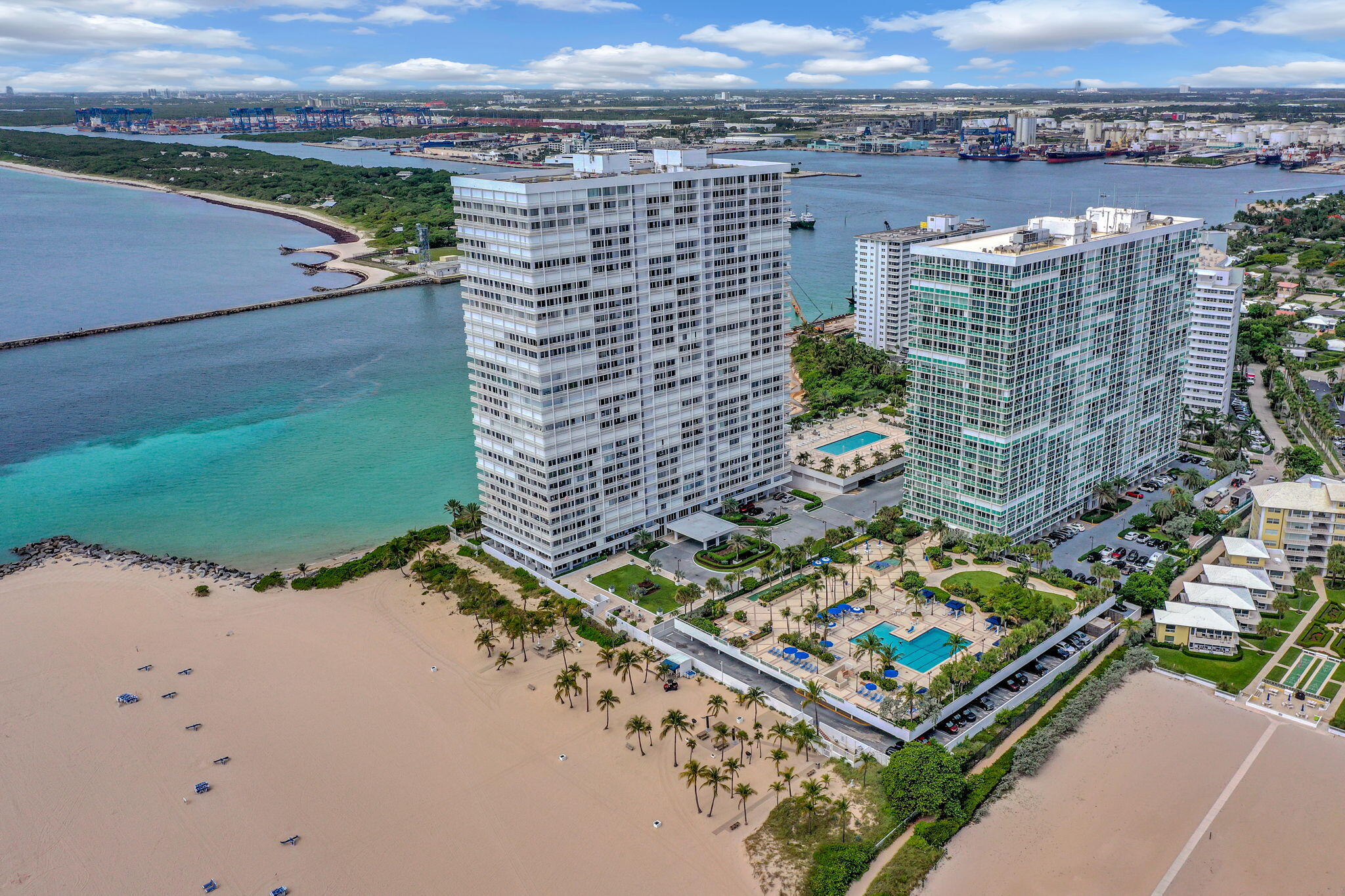 2100 S Ocean Lane 101-102