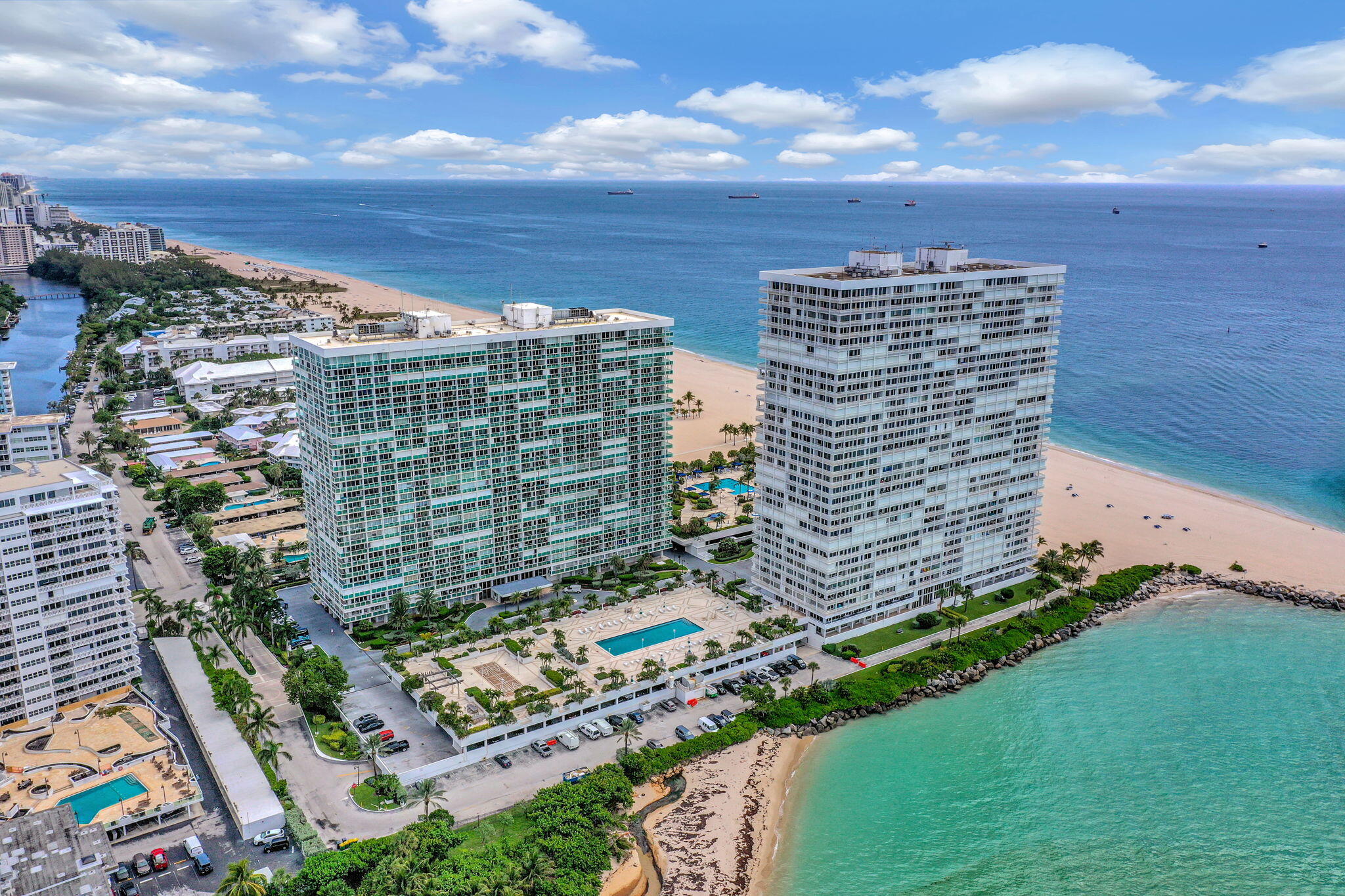 2100 S Ocean Lane 101-102