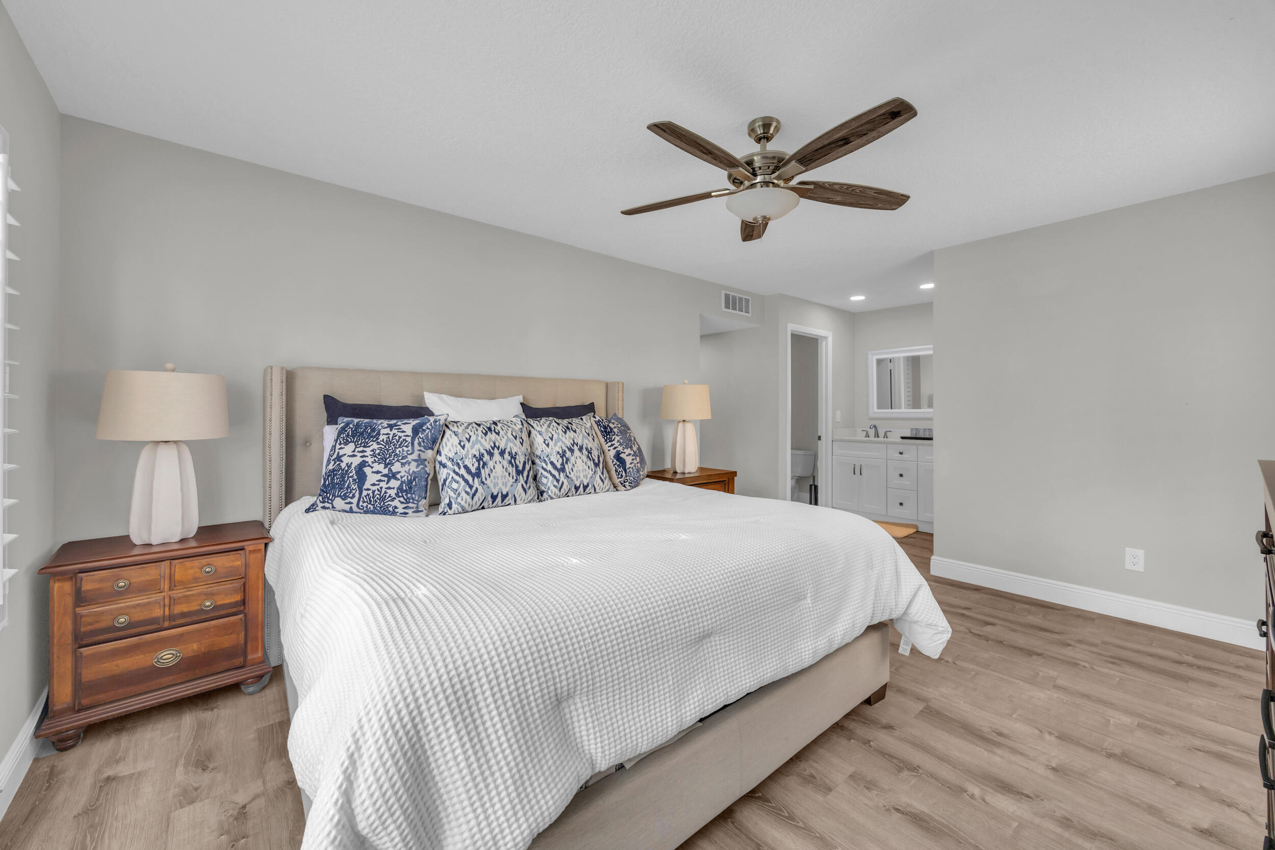 1105 Duncan Circle 104