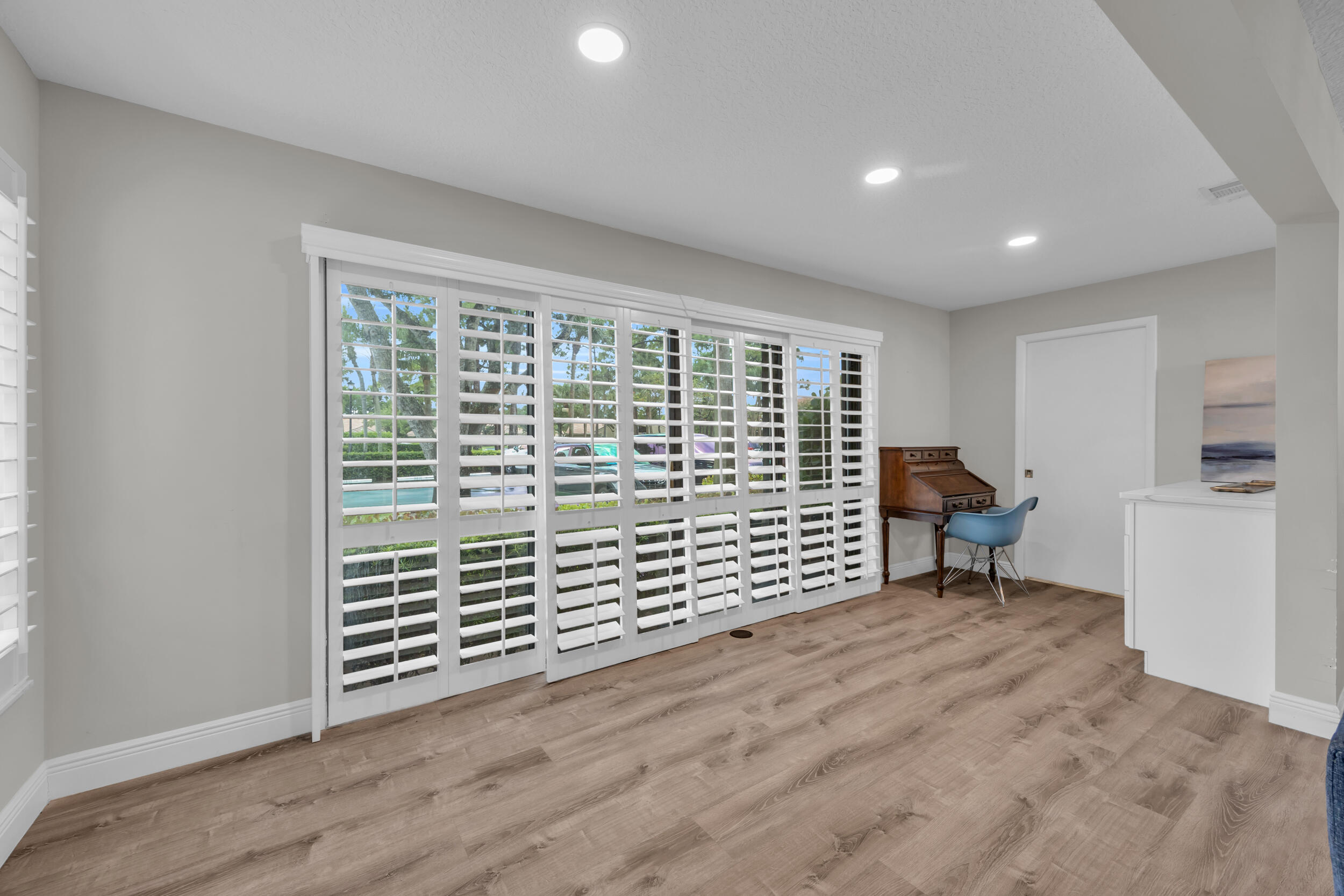 1105 Duncan Circle 104