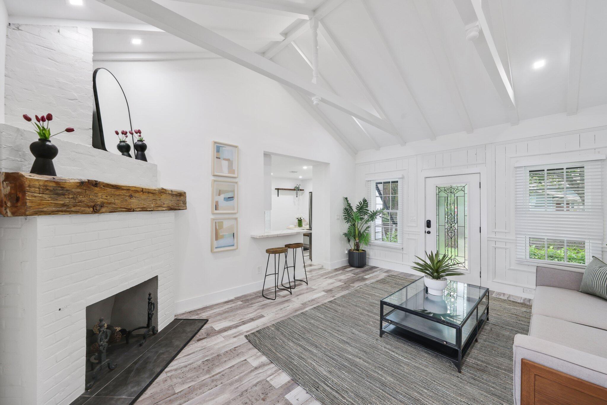 744 Sunset Road