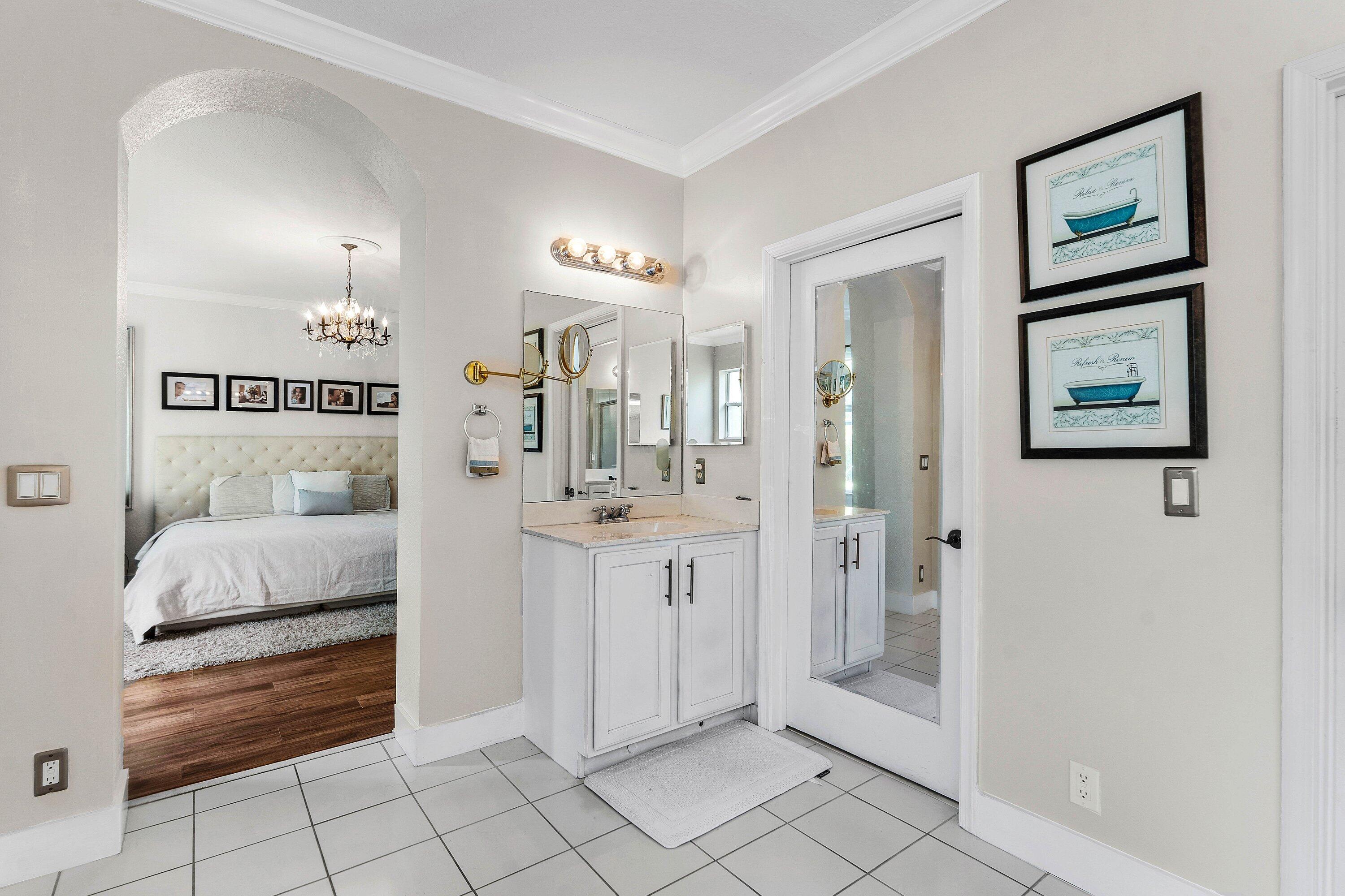 599 Cresta Circle