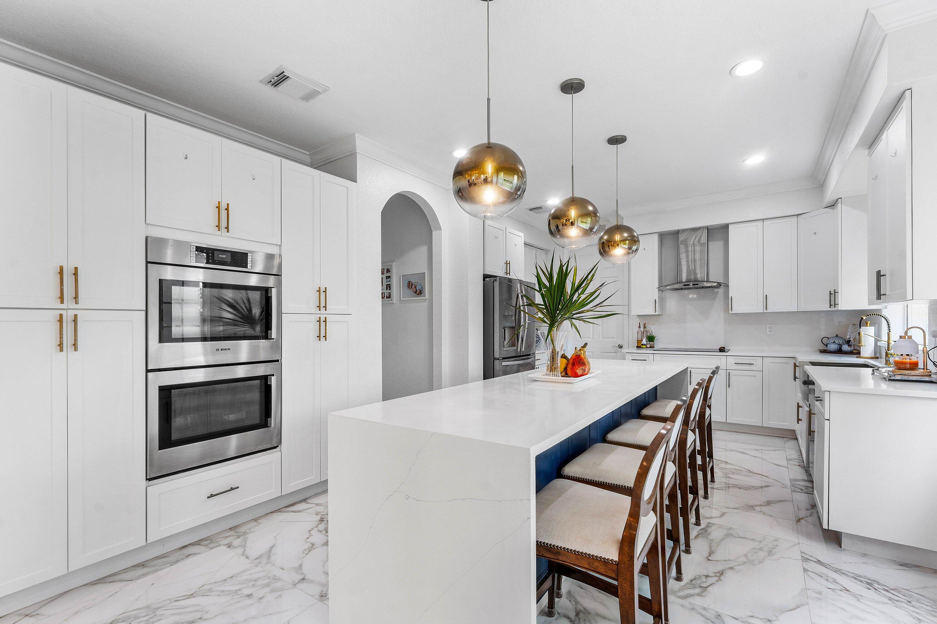 599 Cresta Circle