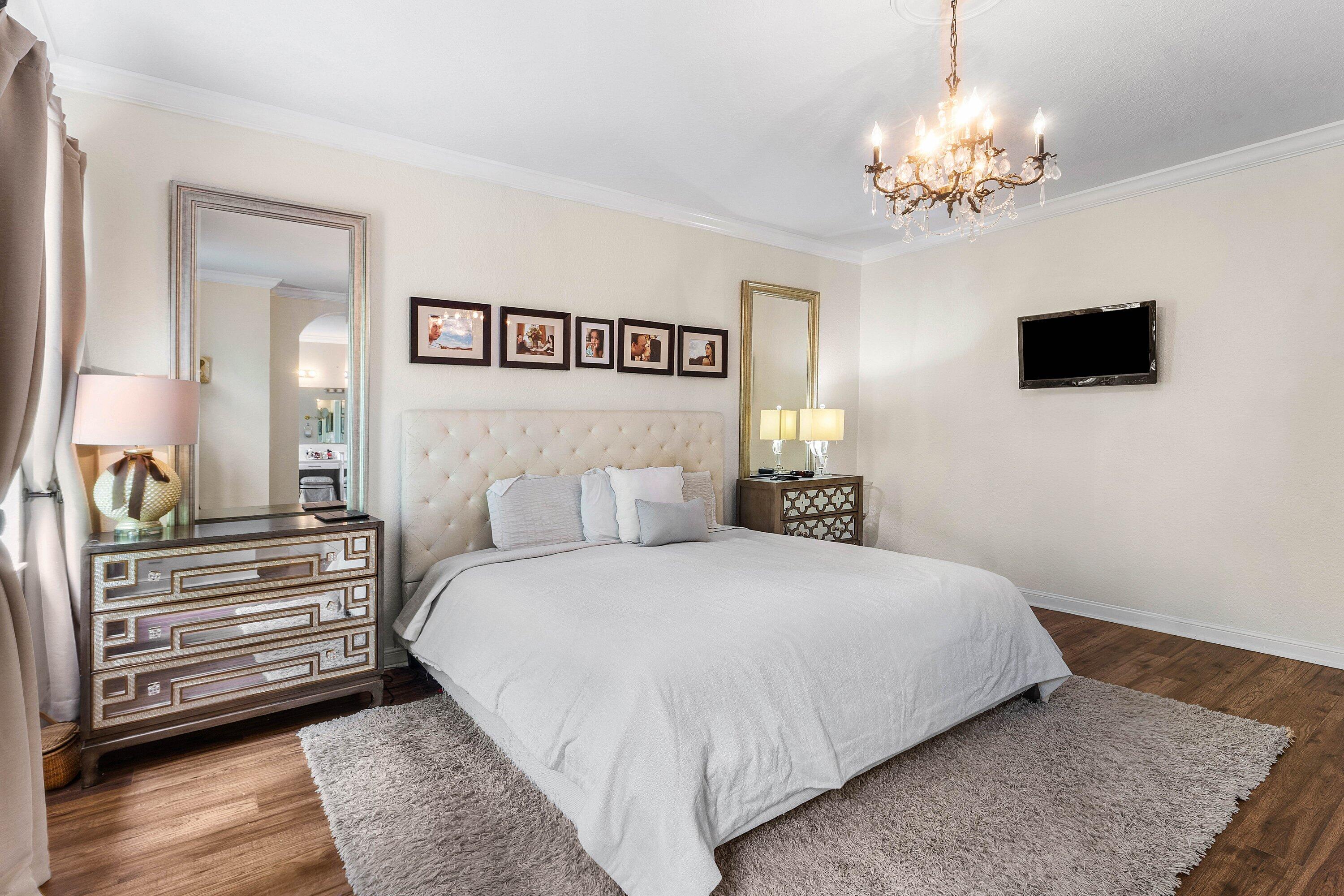 599 Cresta Circle