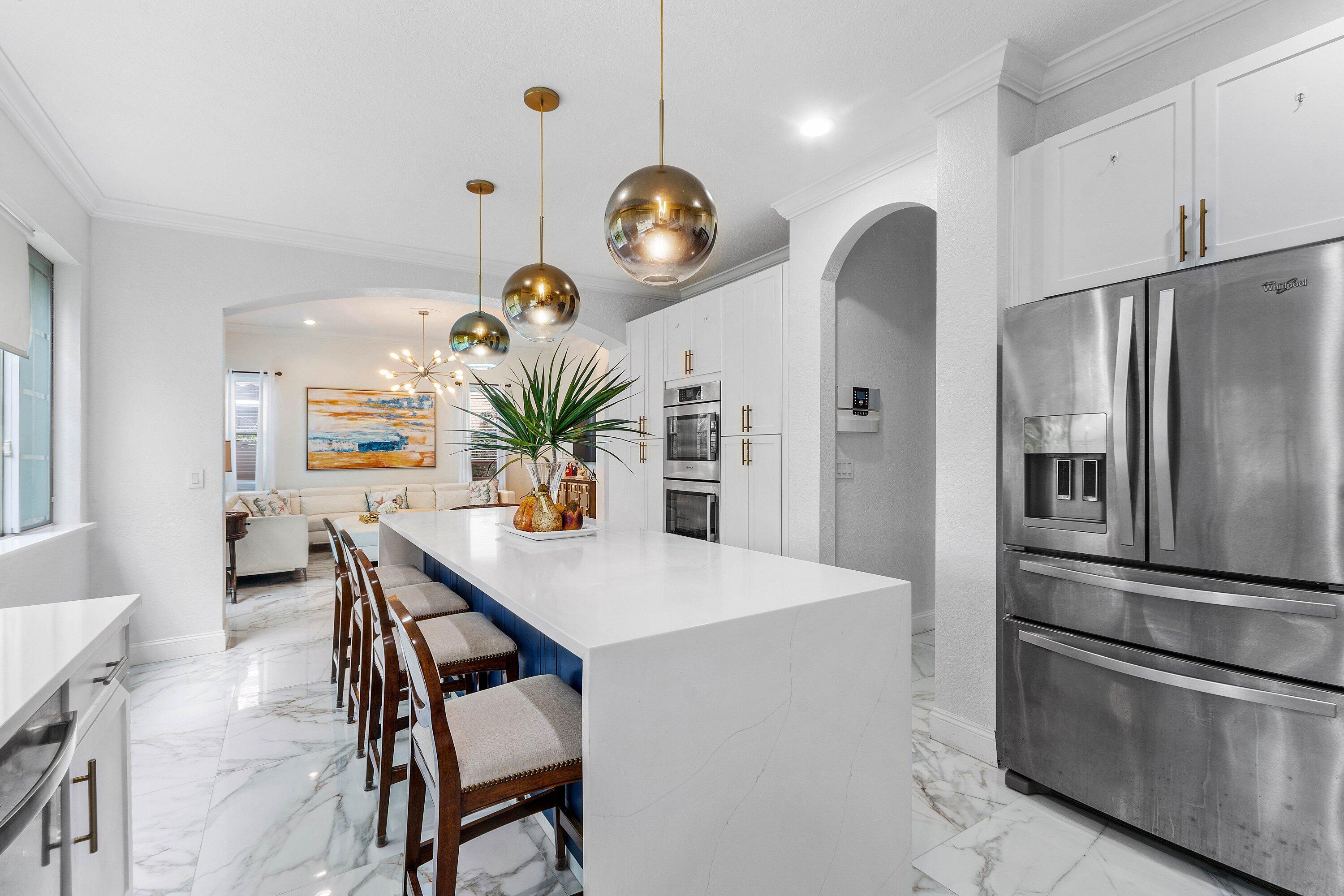 599 Cresta Circle