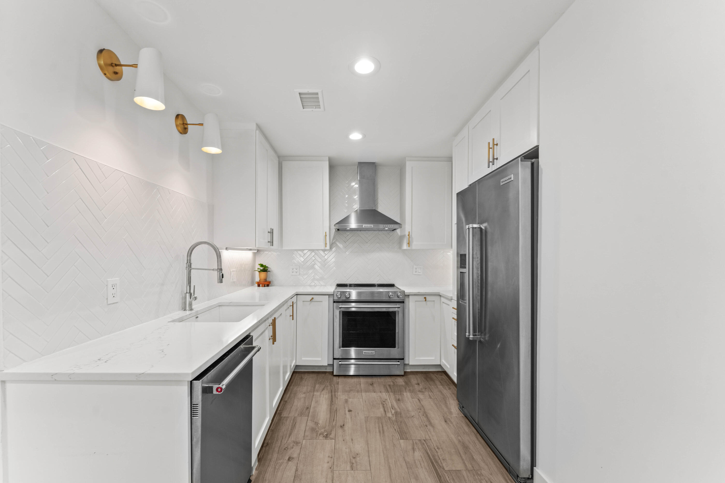 250 S Ocean Boulevard 279