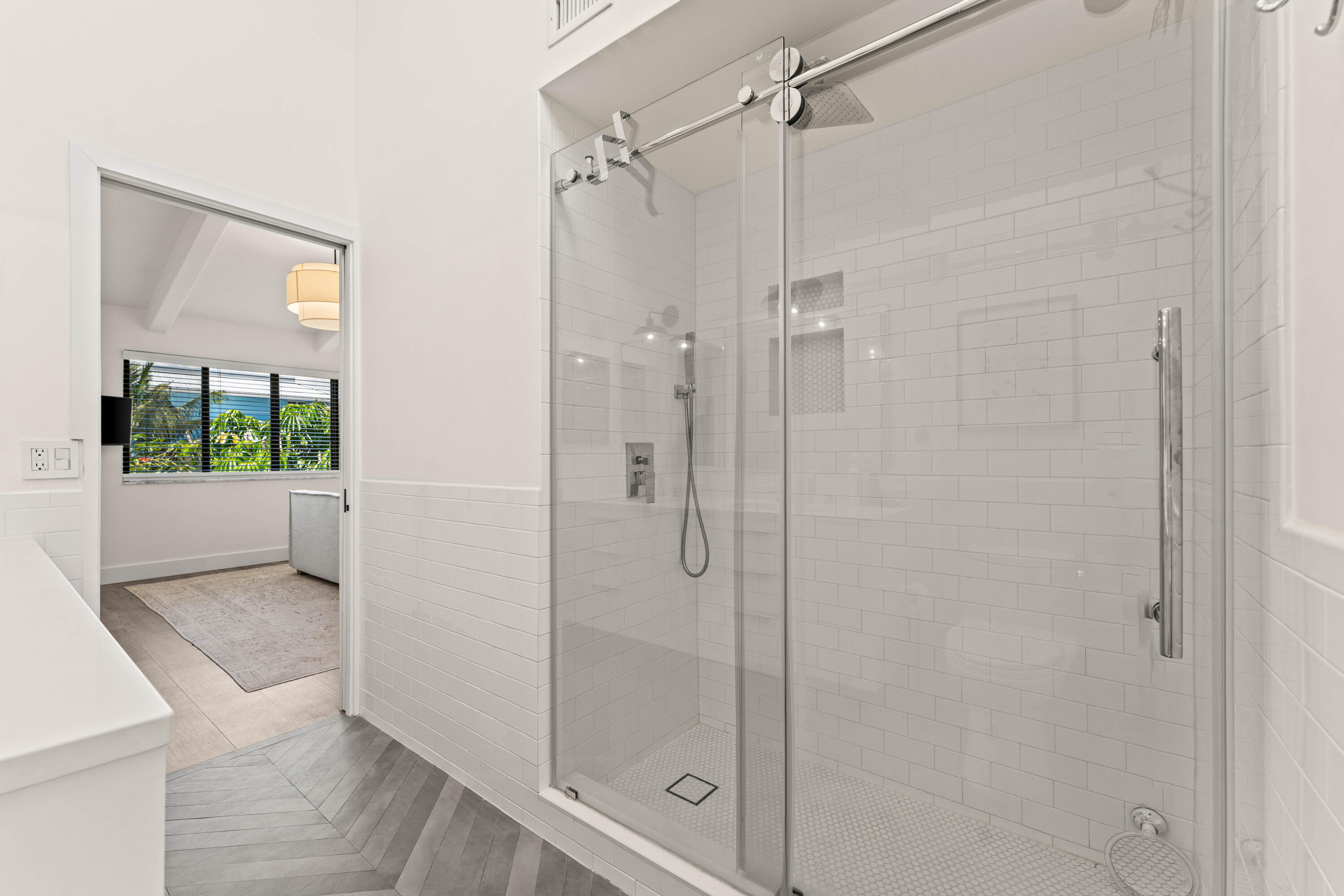 250 S Ocean Boulevard 279