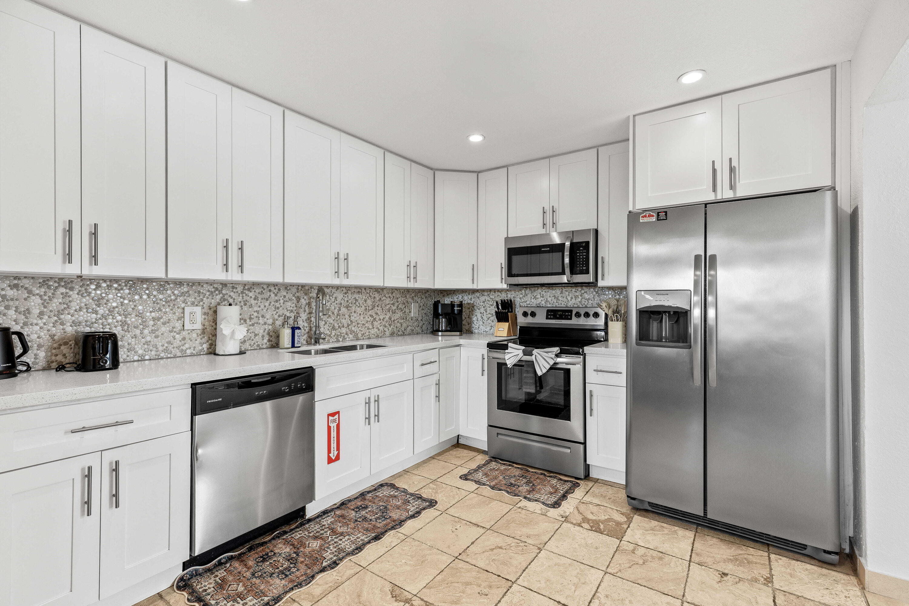 1812 SW 9th Street
