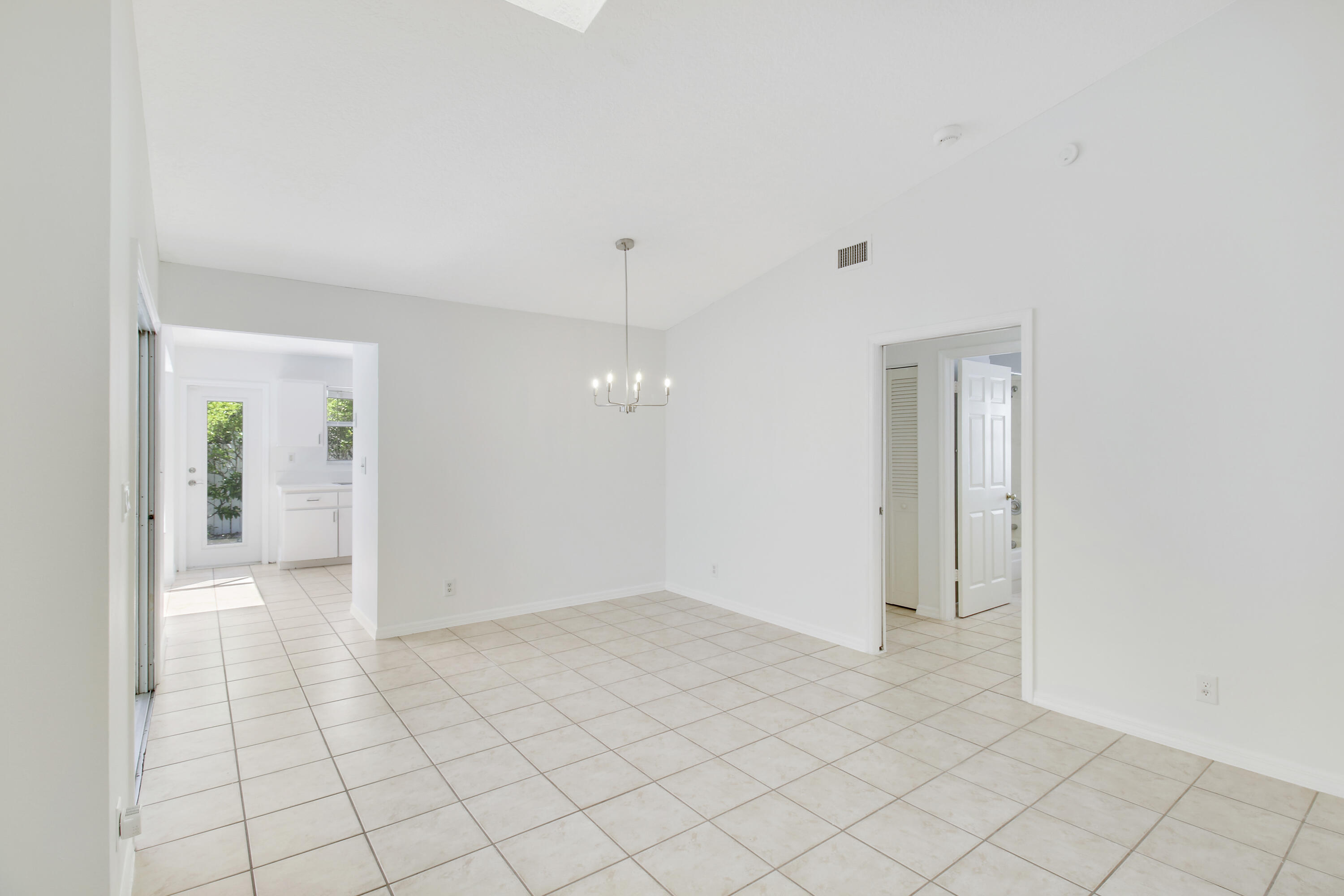 6118 Barbara Street