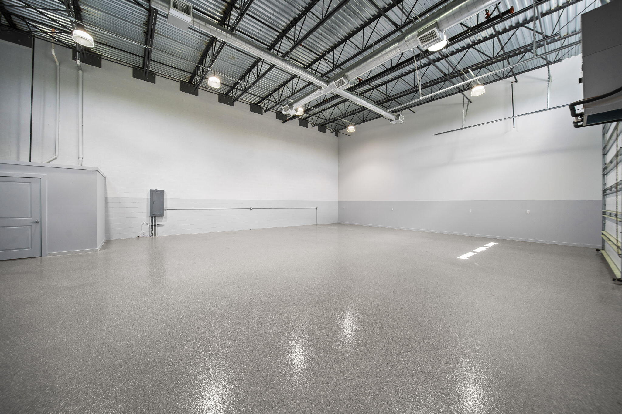861 NE Industrial Blvd Boulevard 18