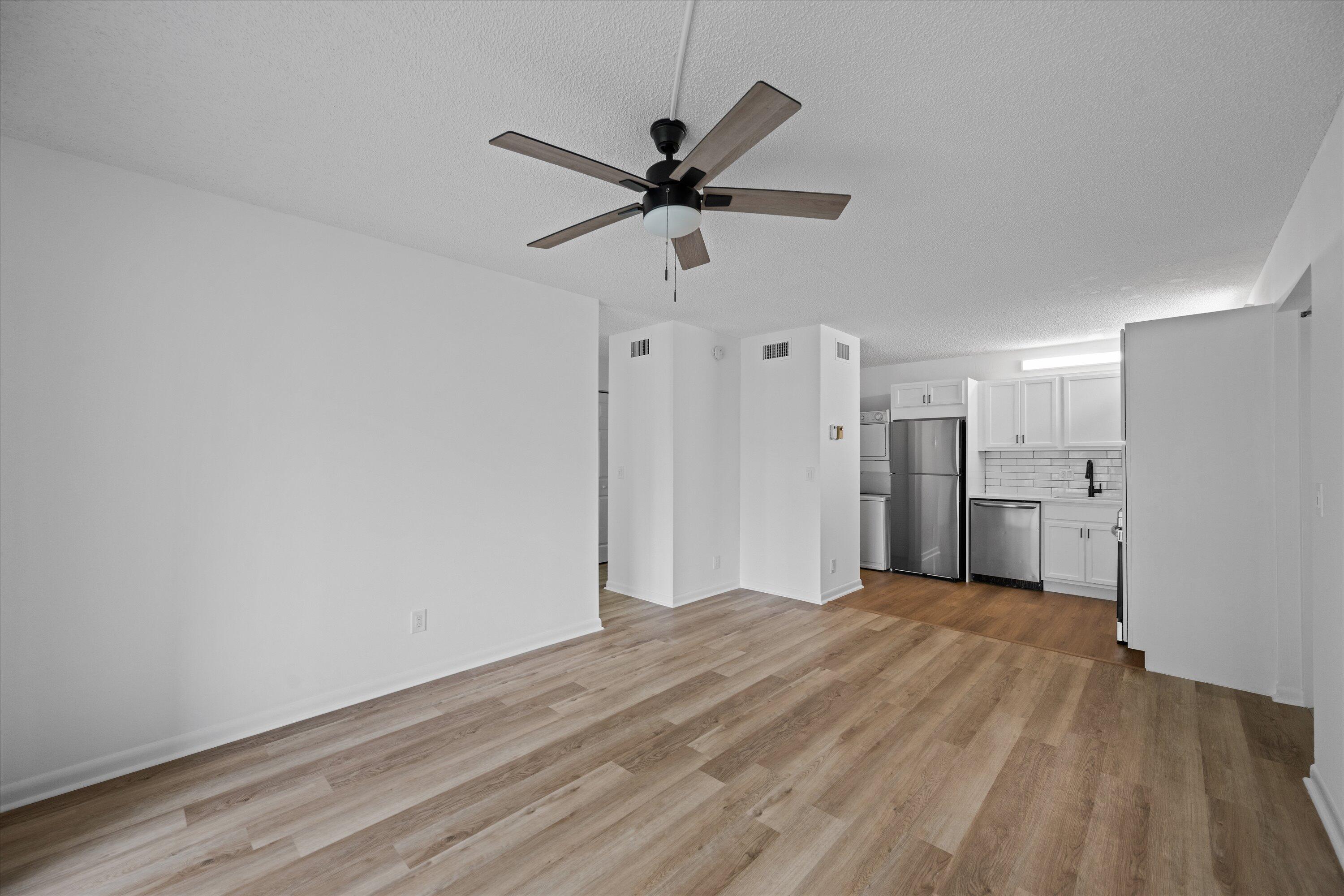 1113 Green Pine Boulevard C2