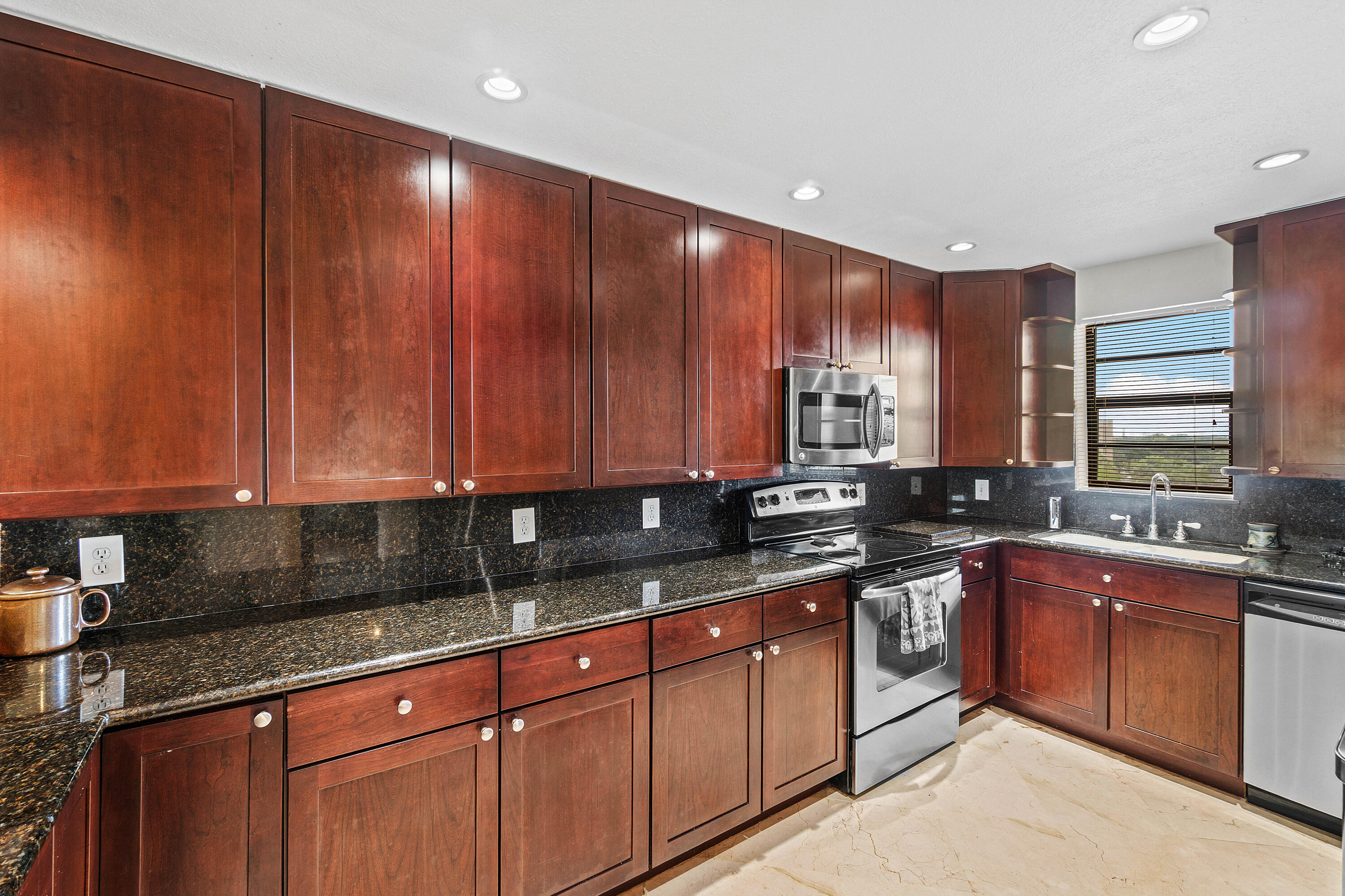 2400 Deer Creek Country Club Boulevard 608-1