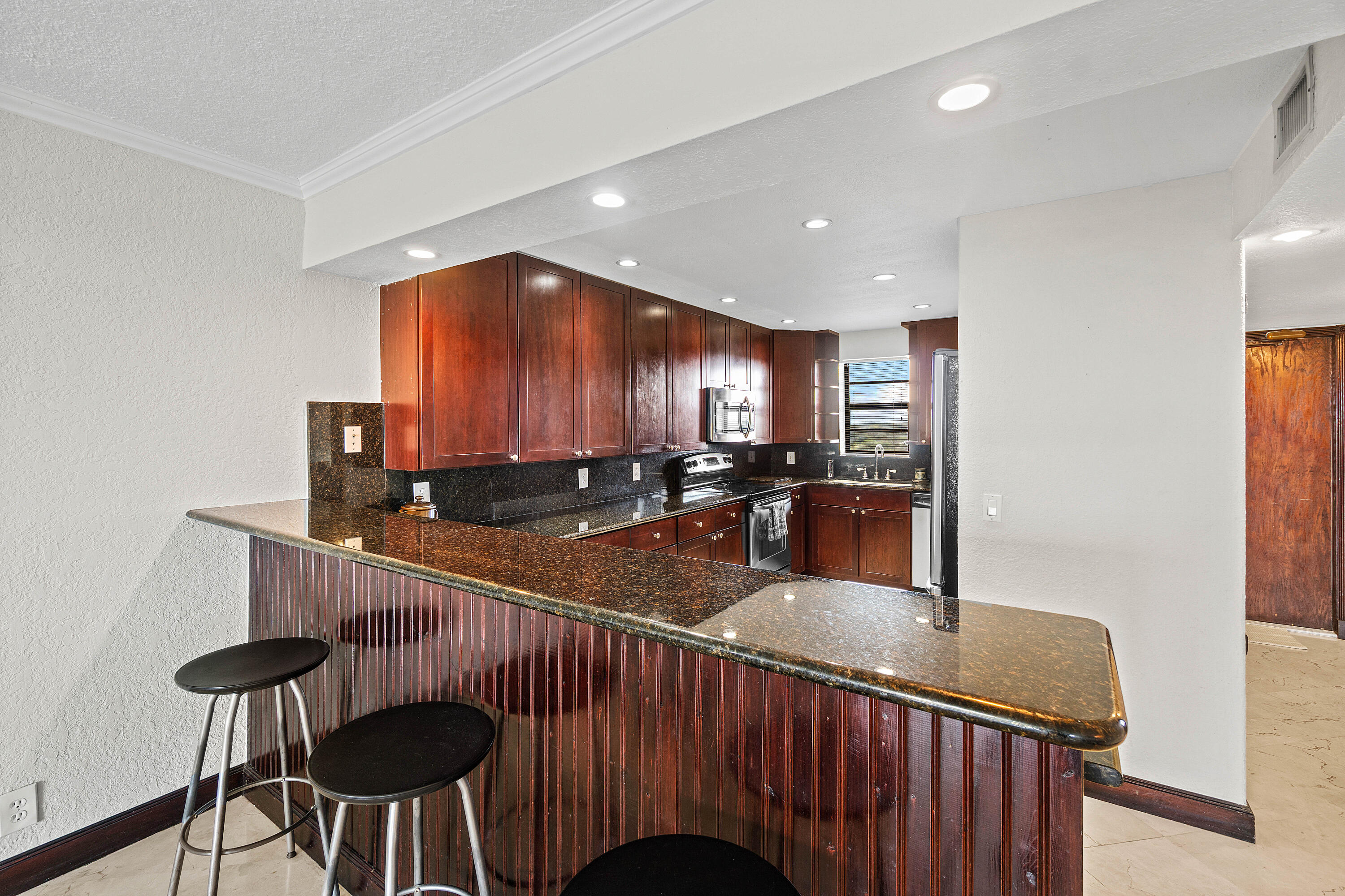 2400 Deer Creek Country Club Boulevard 608-1