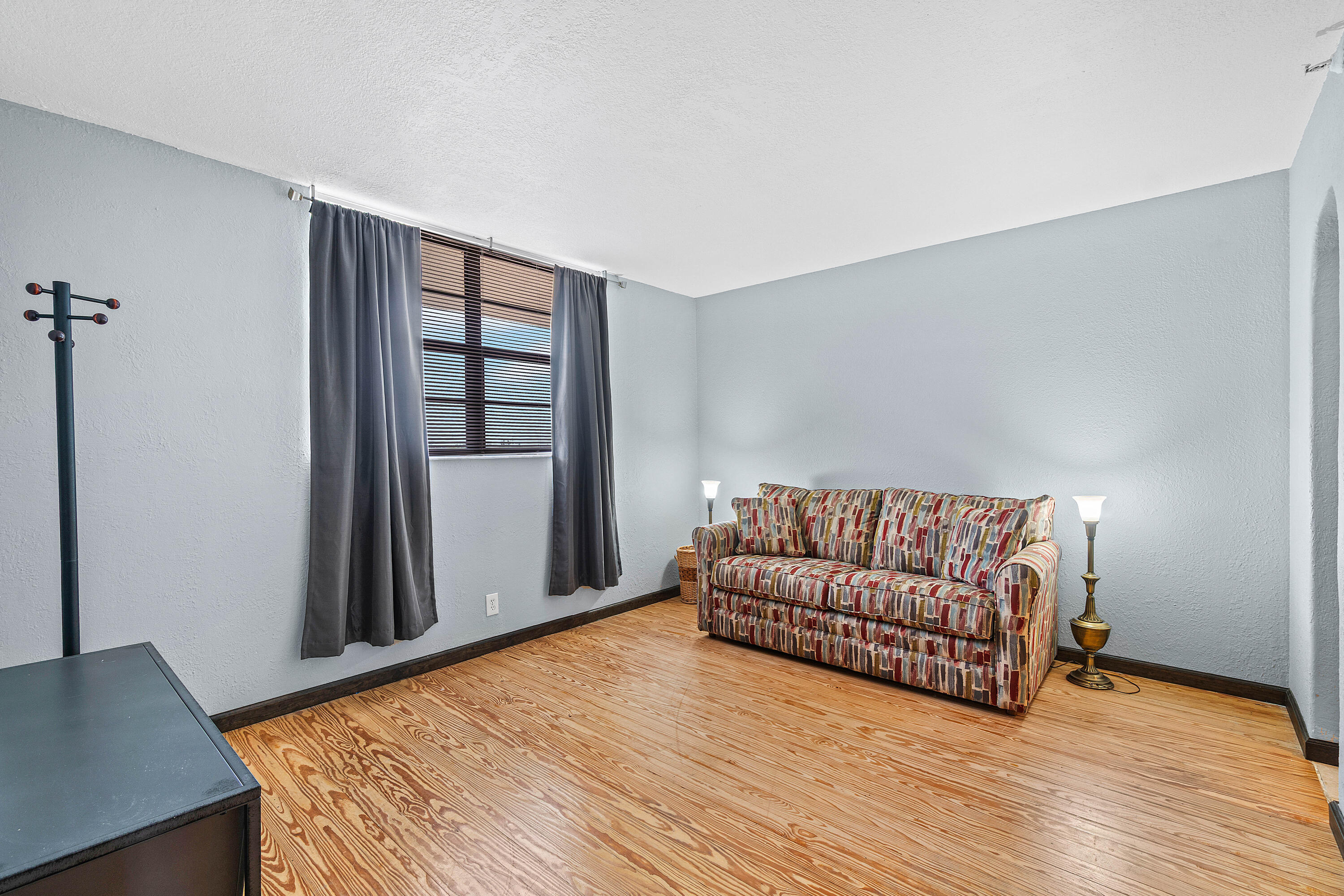 2400 Deer Creek Country Club Boulevard 608-1