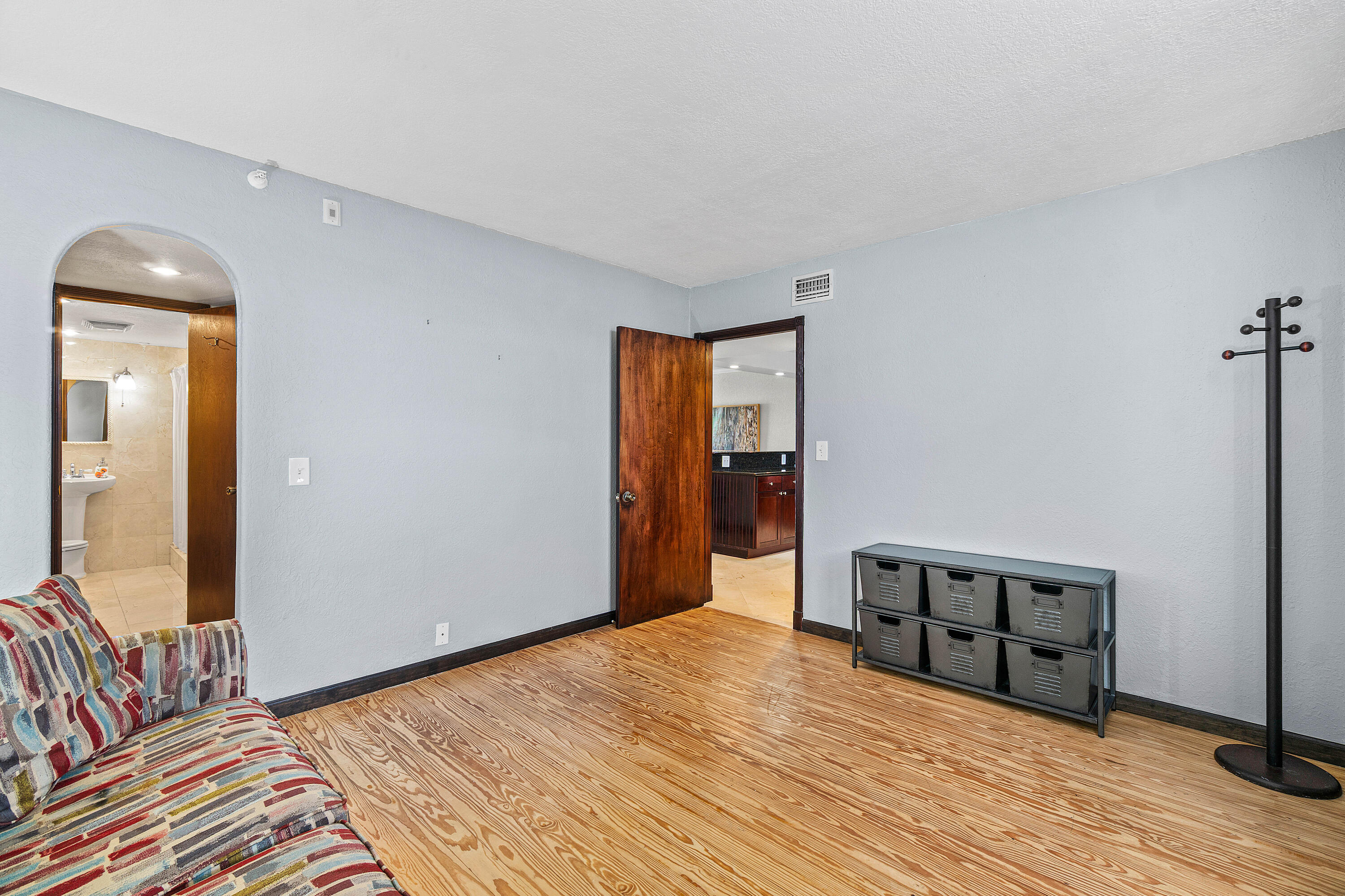 2400 Deer Creek Country Club Boulevard 608-1