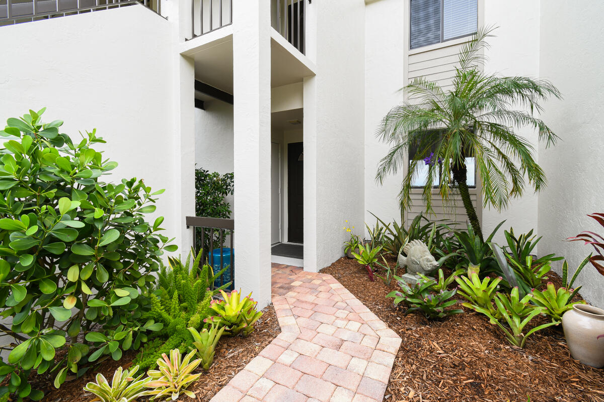 2570 NW Seagrass Drive 3a