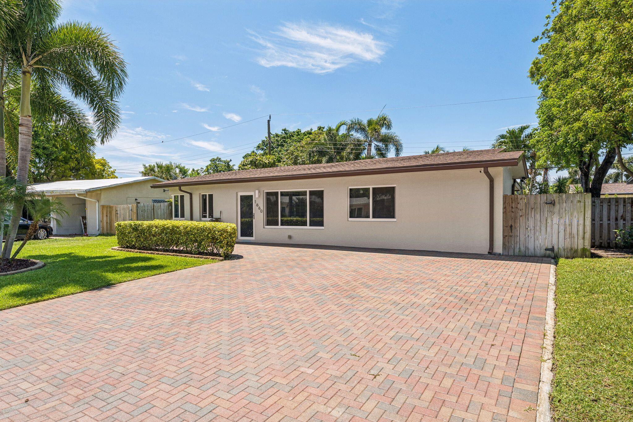 1660 NE 31st Court