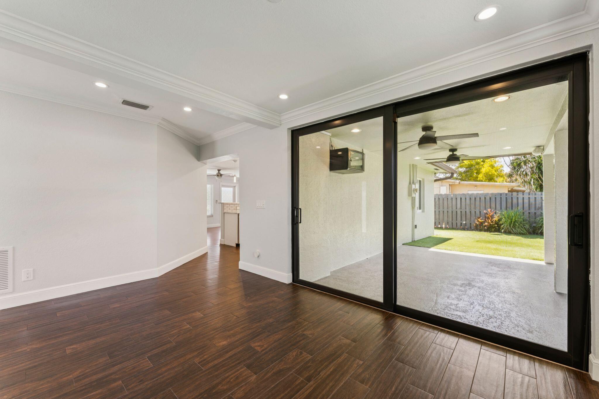 1660 NE 31st Court