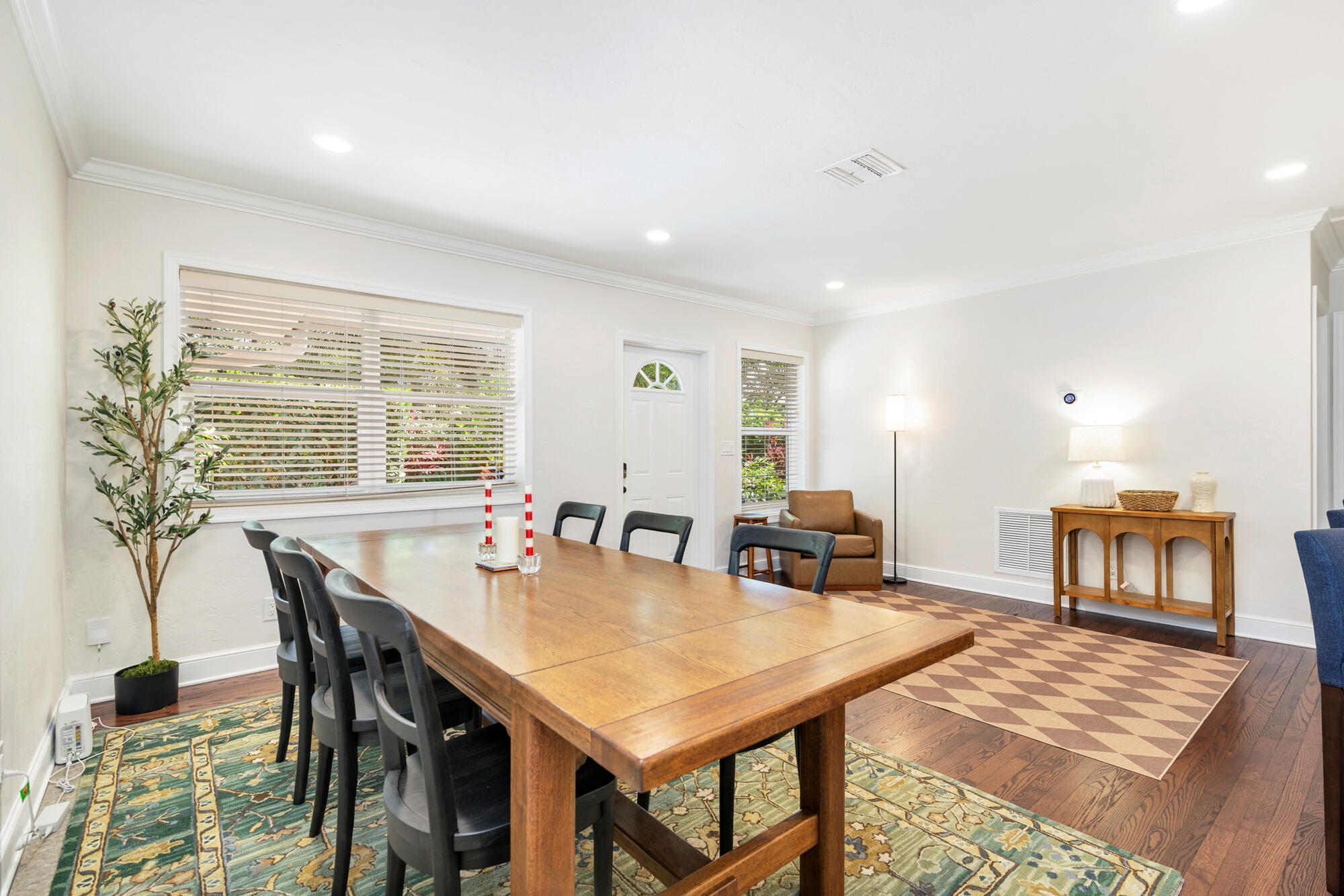 844 Avon Road