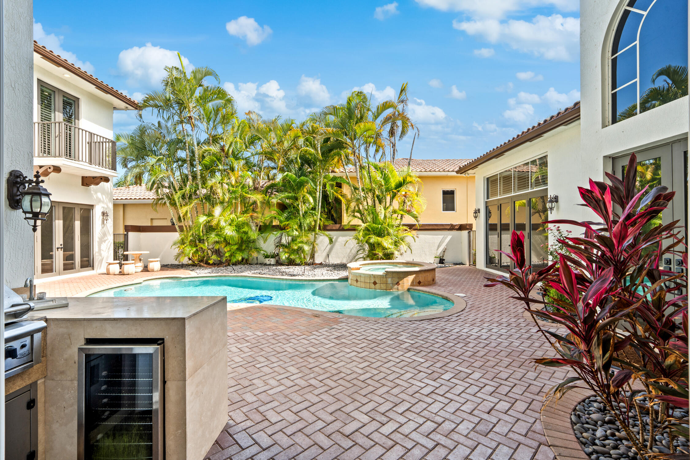 17550 Circle Pond Court