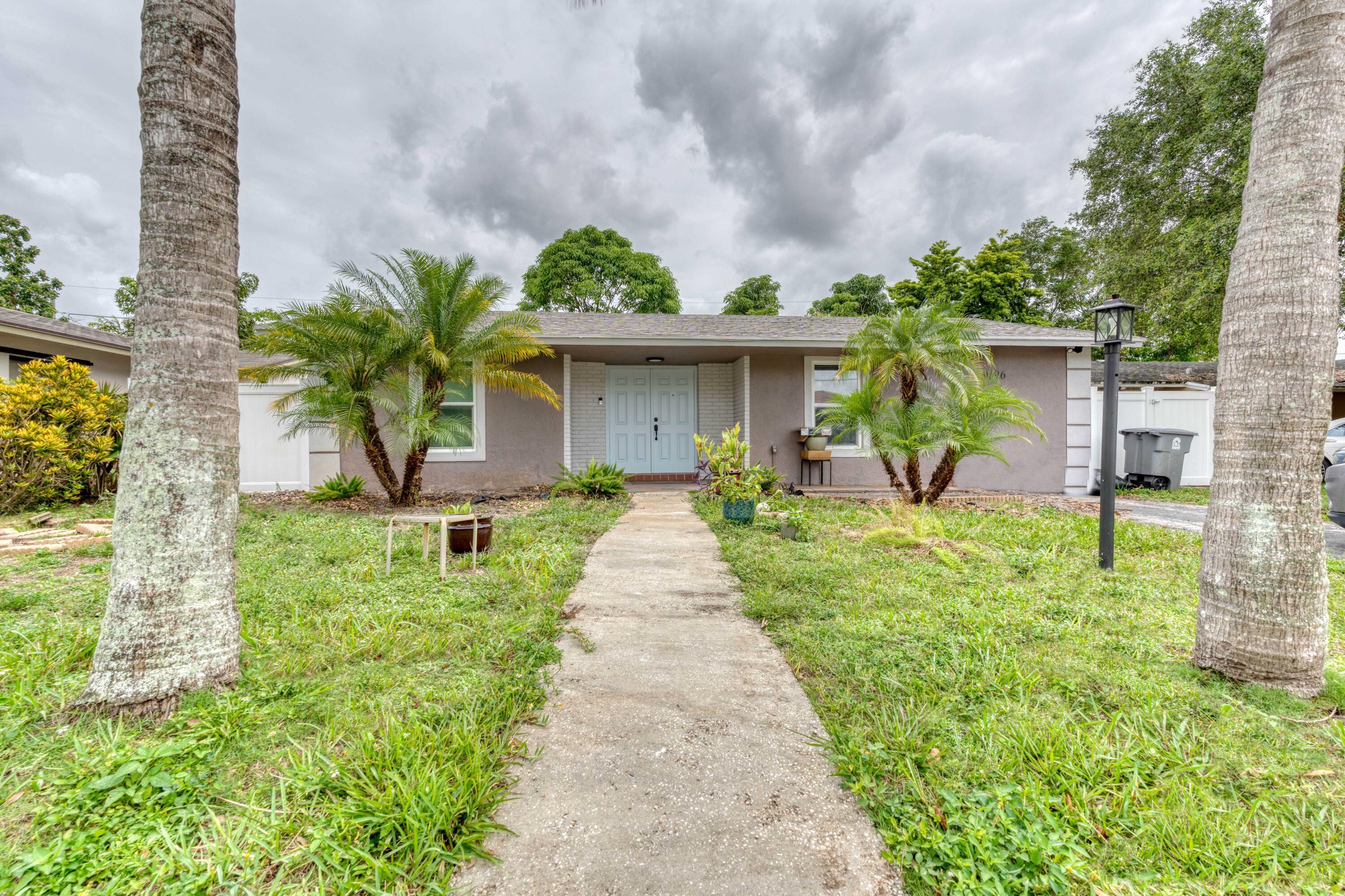 9696 SW 1st Place