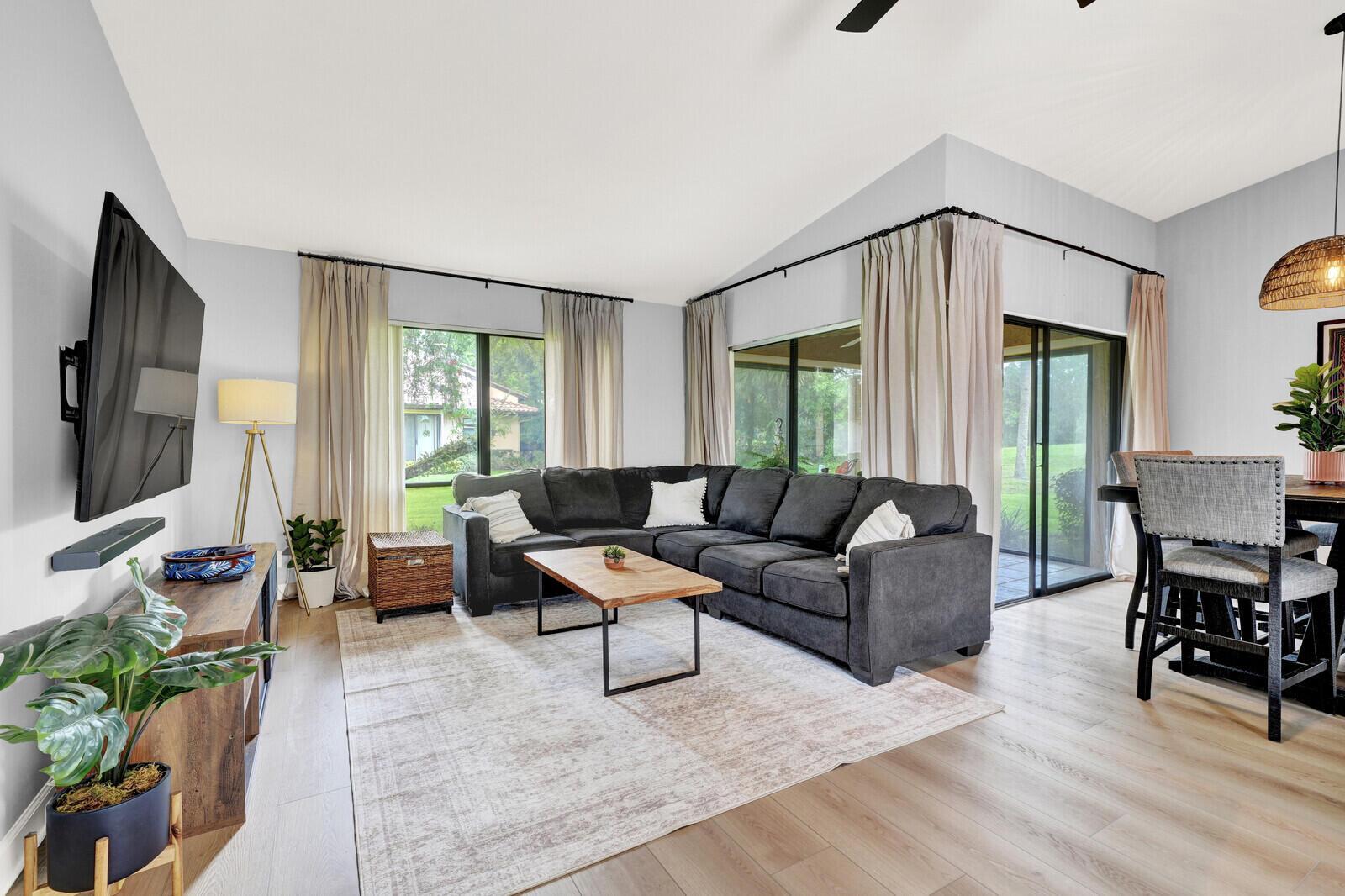 3704 SW Quail Meadow Trail
