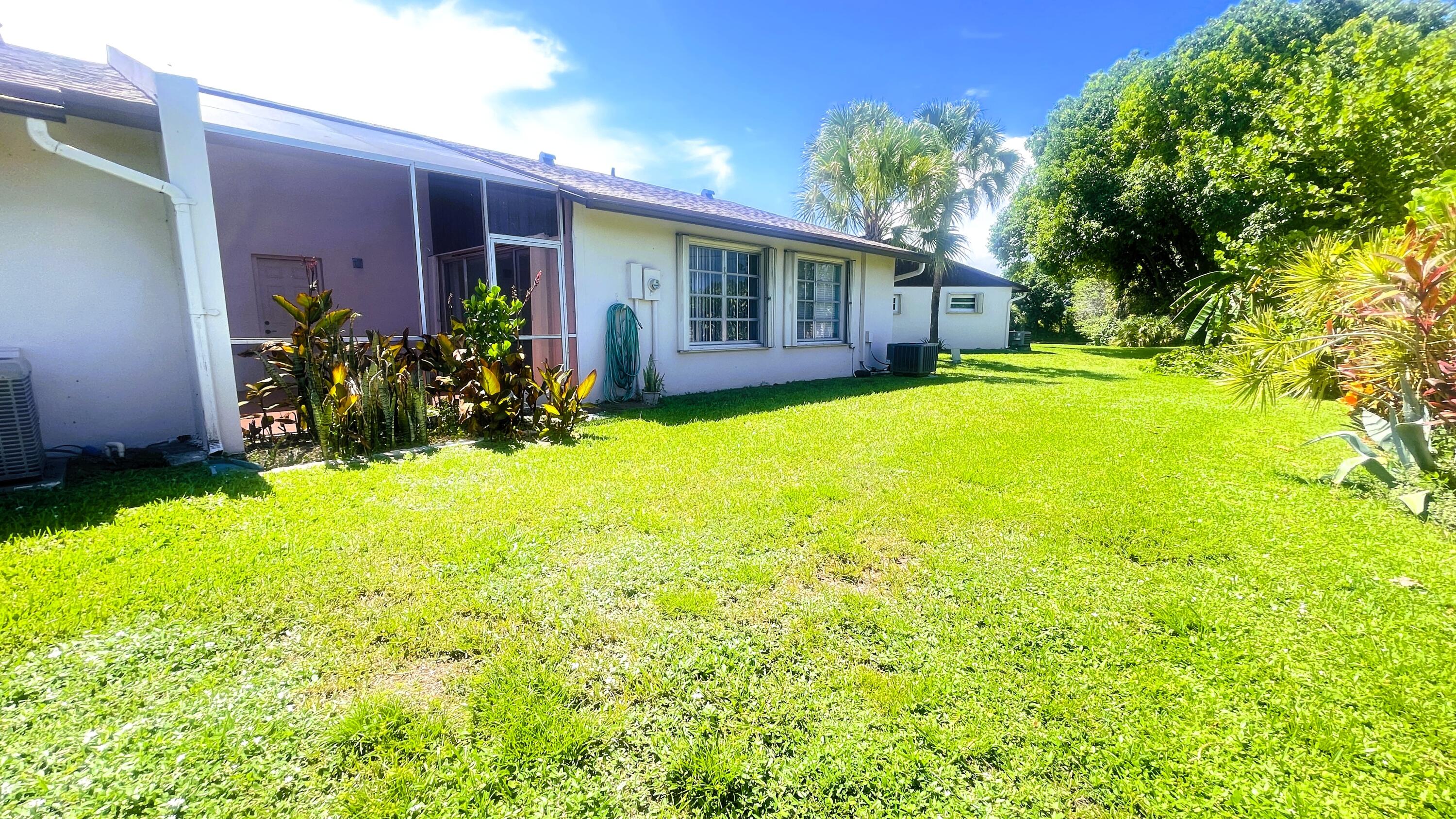 15640 Bottlebrush Circle
