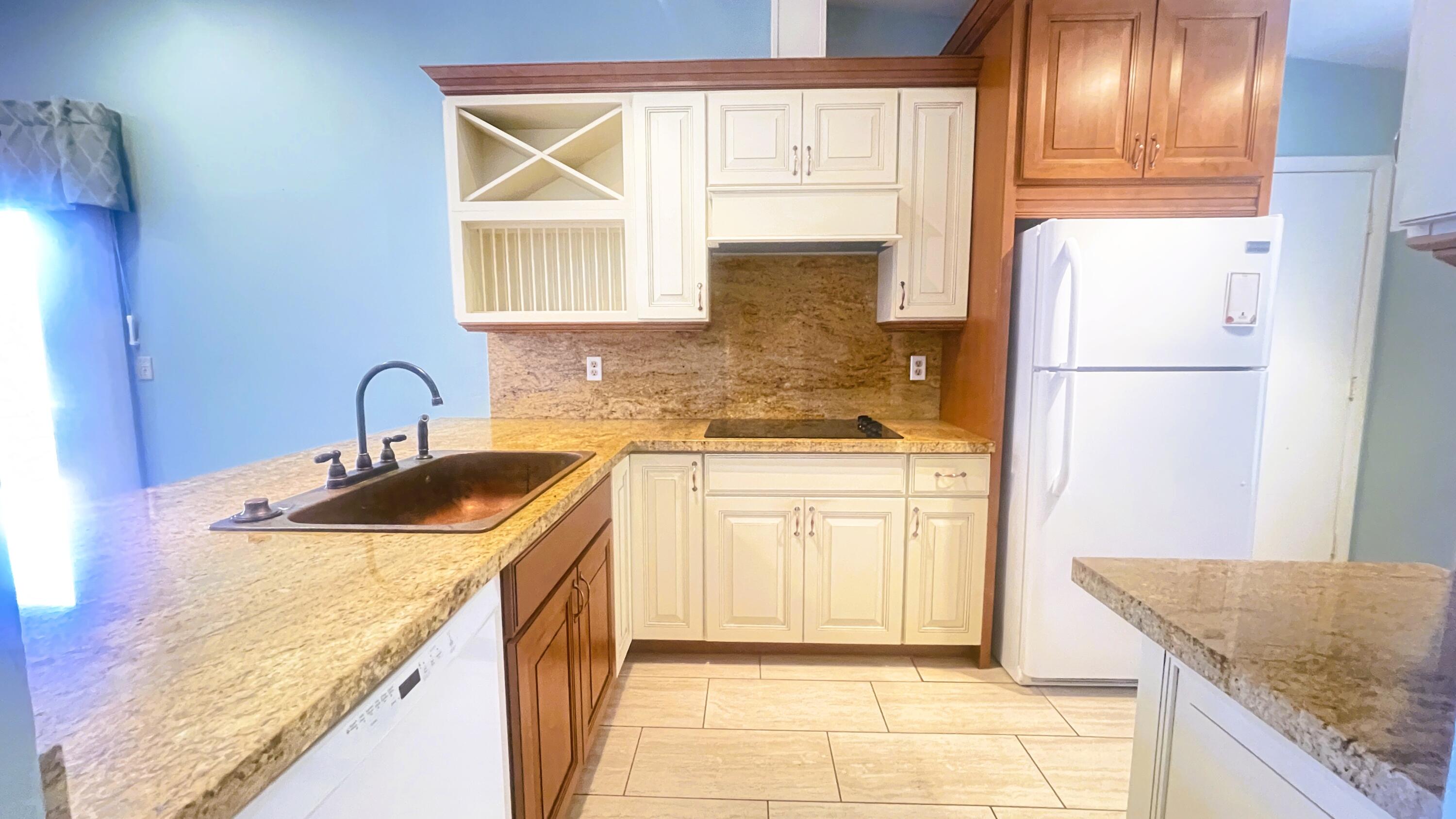 15640 Bottlebrush Circle
