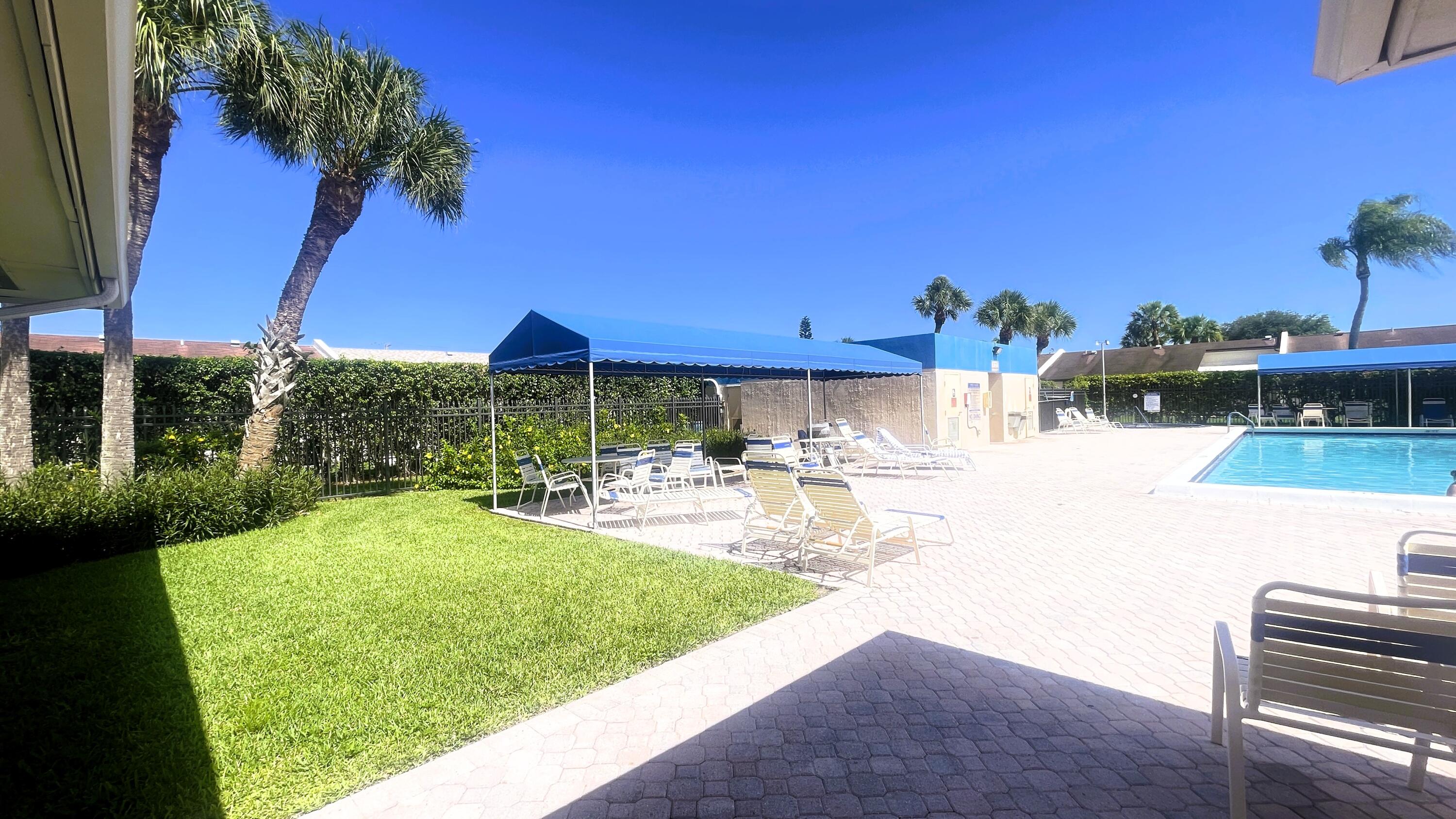 15640 Bottlebrush Circle