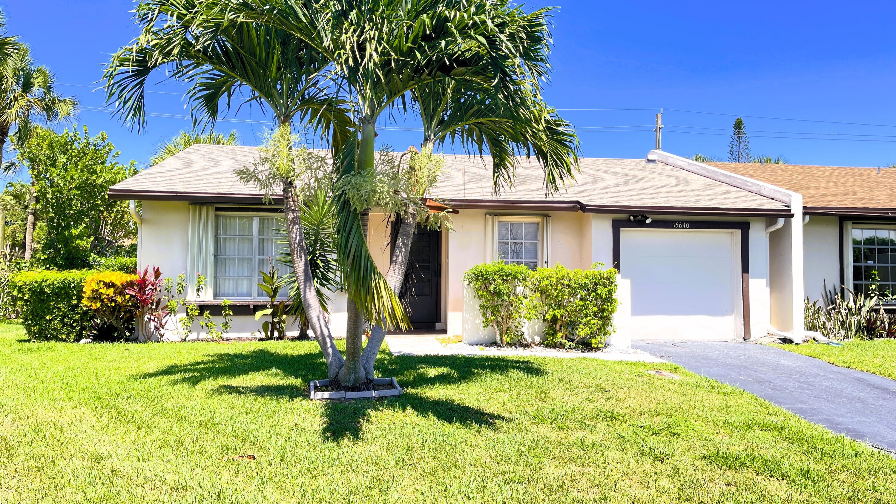 15640 Bottlebrush Circle