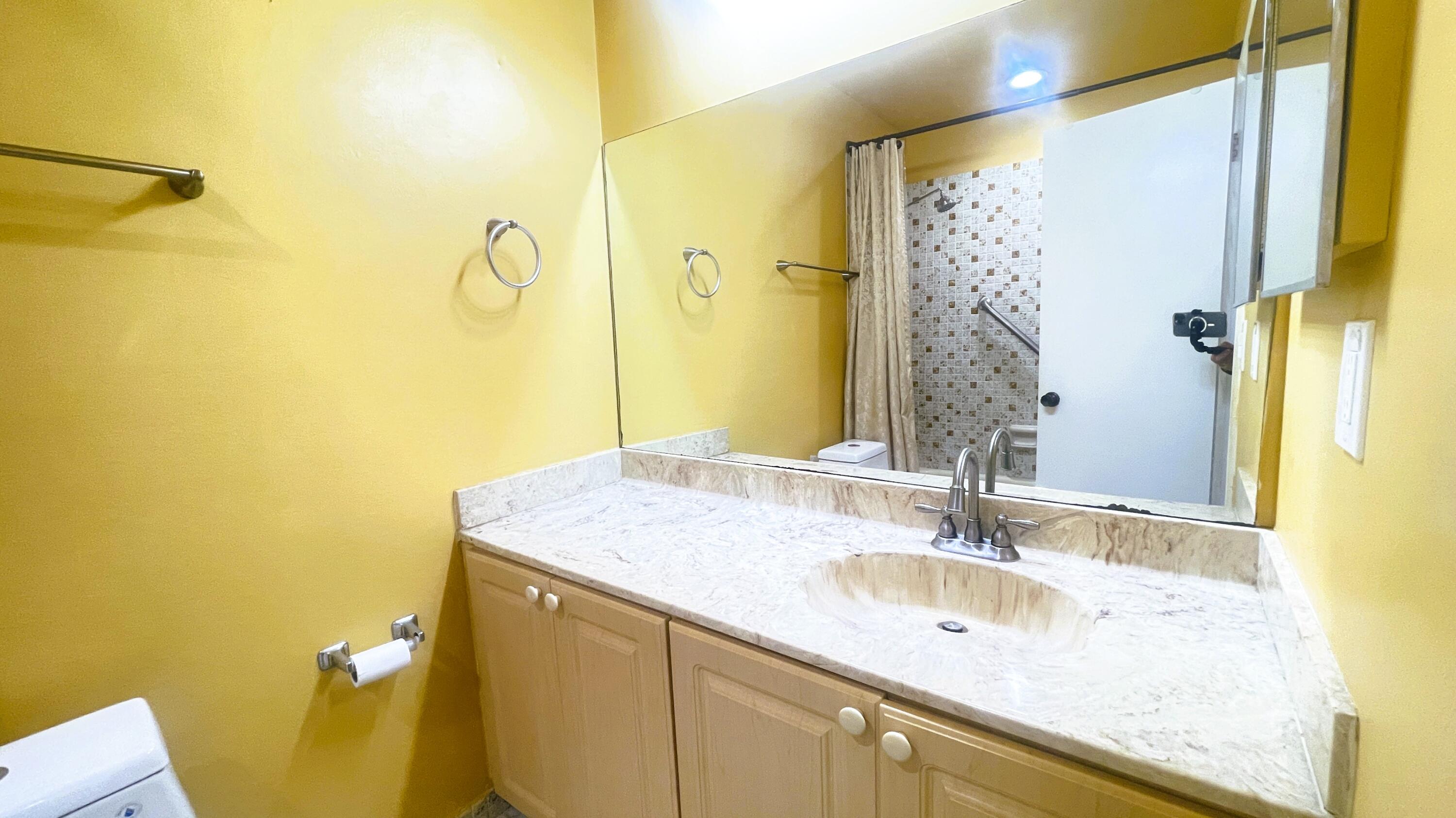 15640 Bottlebrush Circle