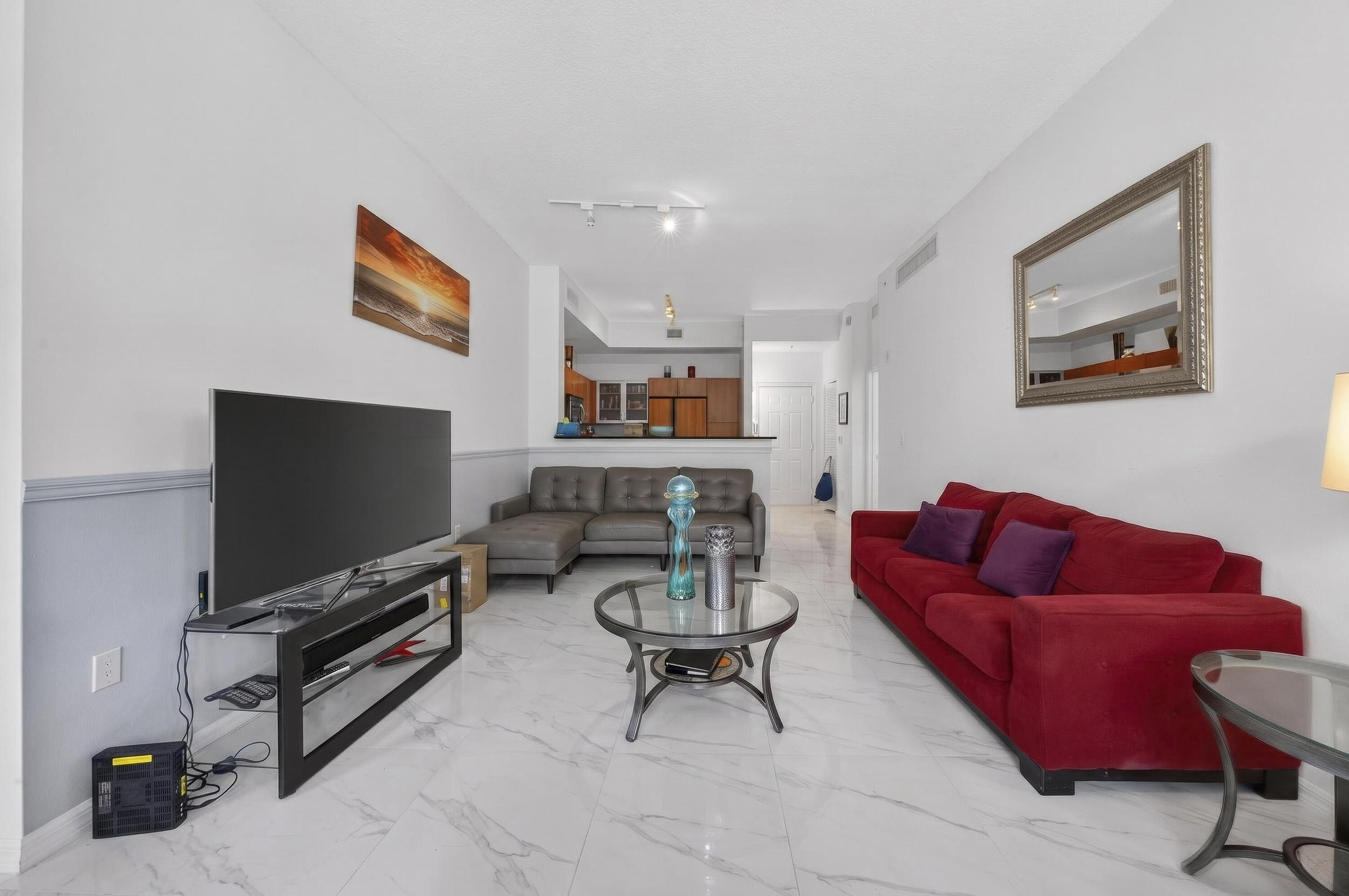 804 E Windward Way 111