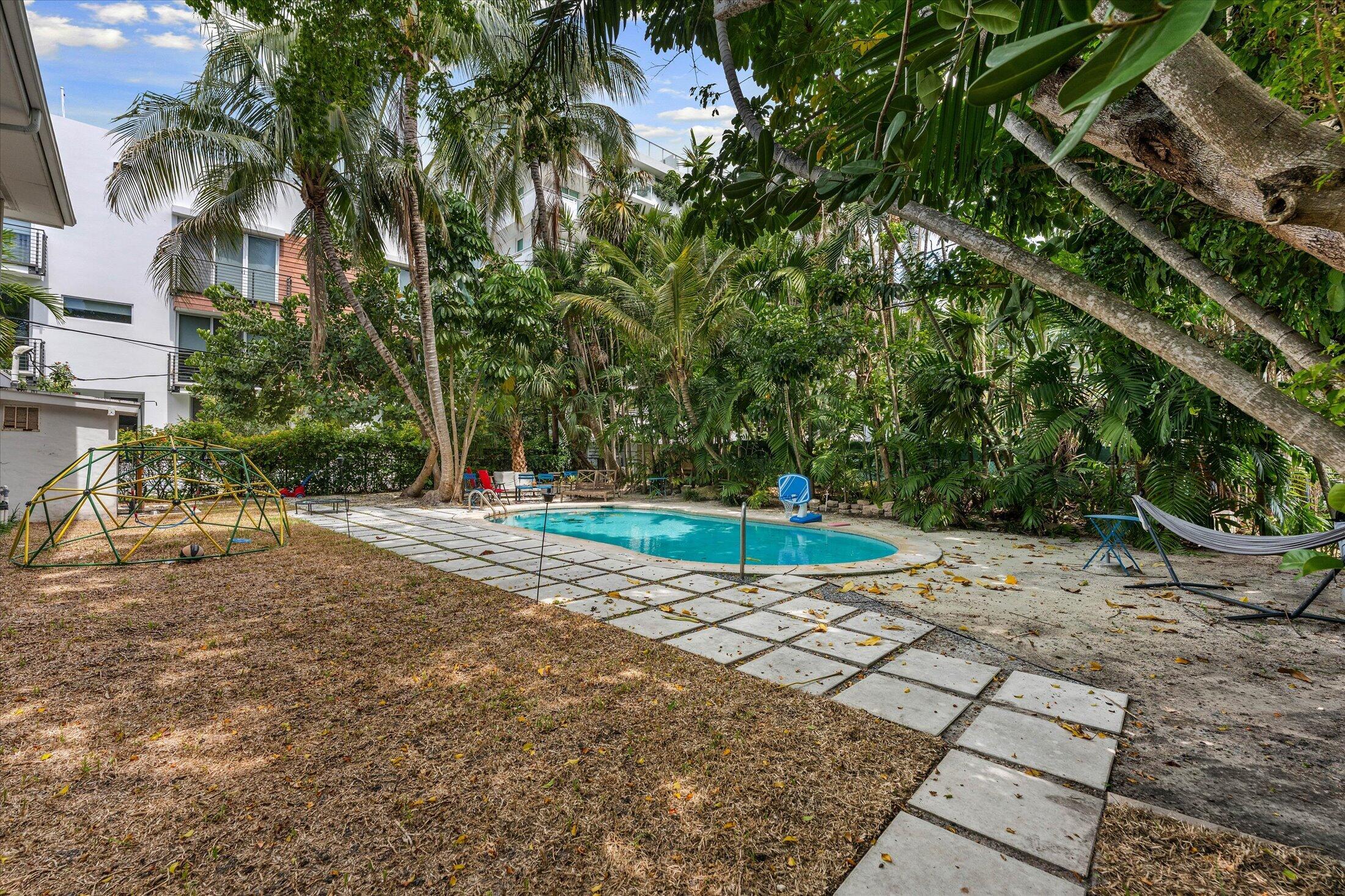 1145 101 Street #1