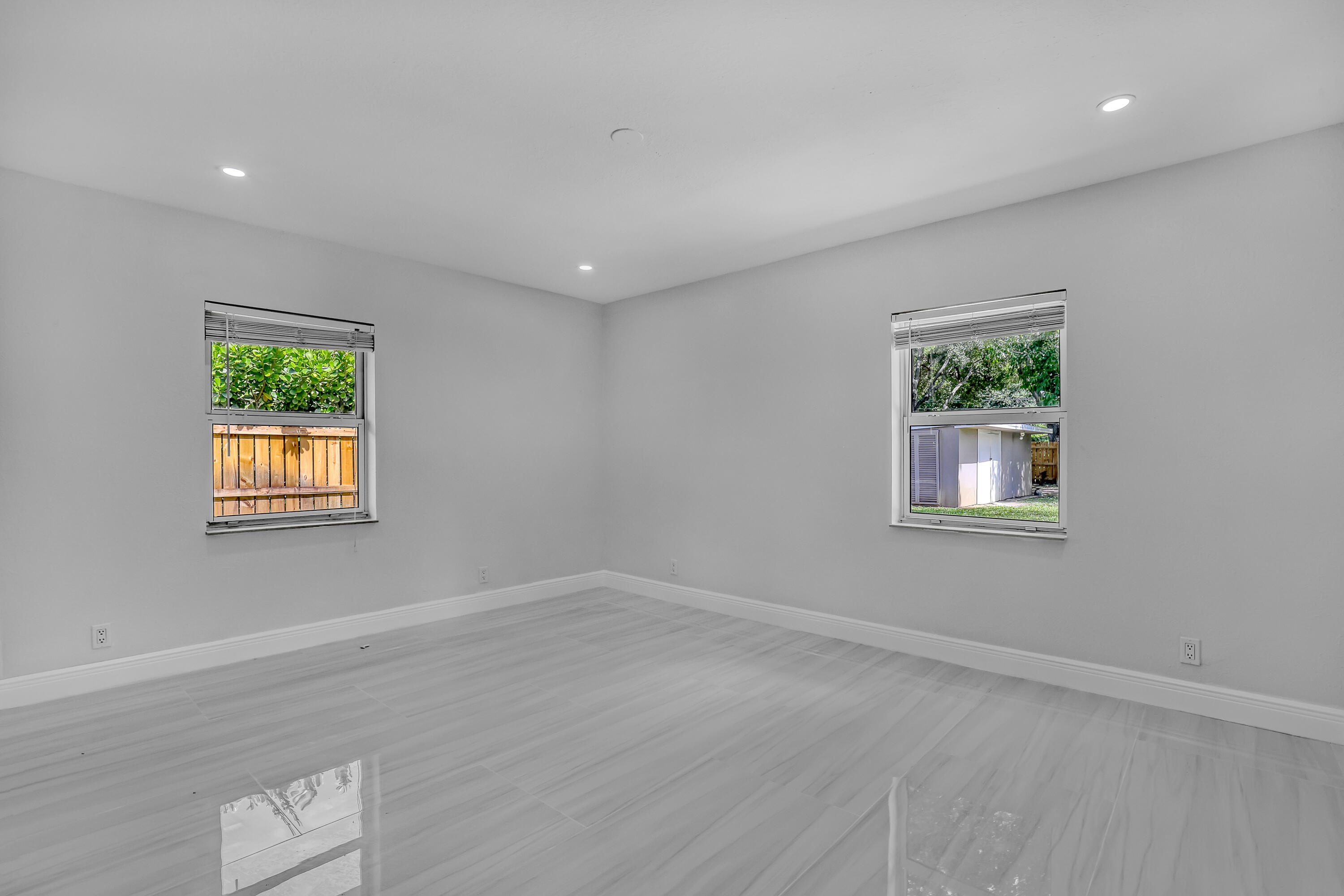 6185 White Oak Court