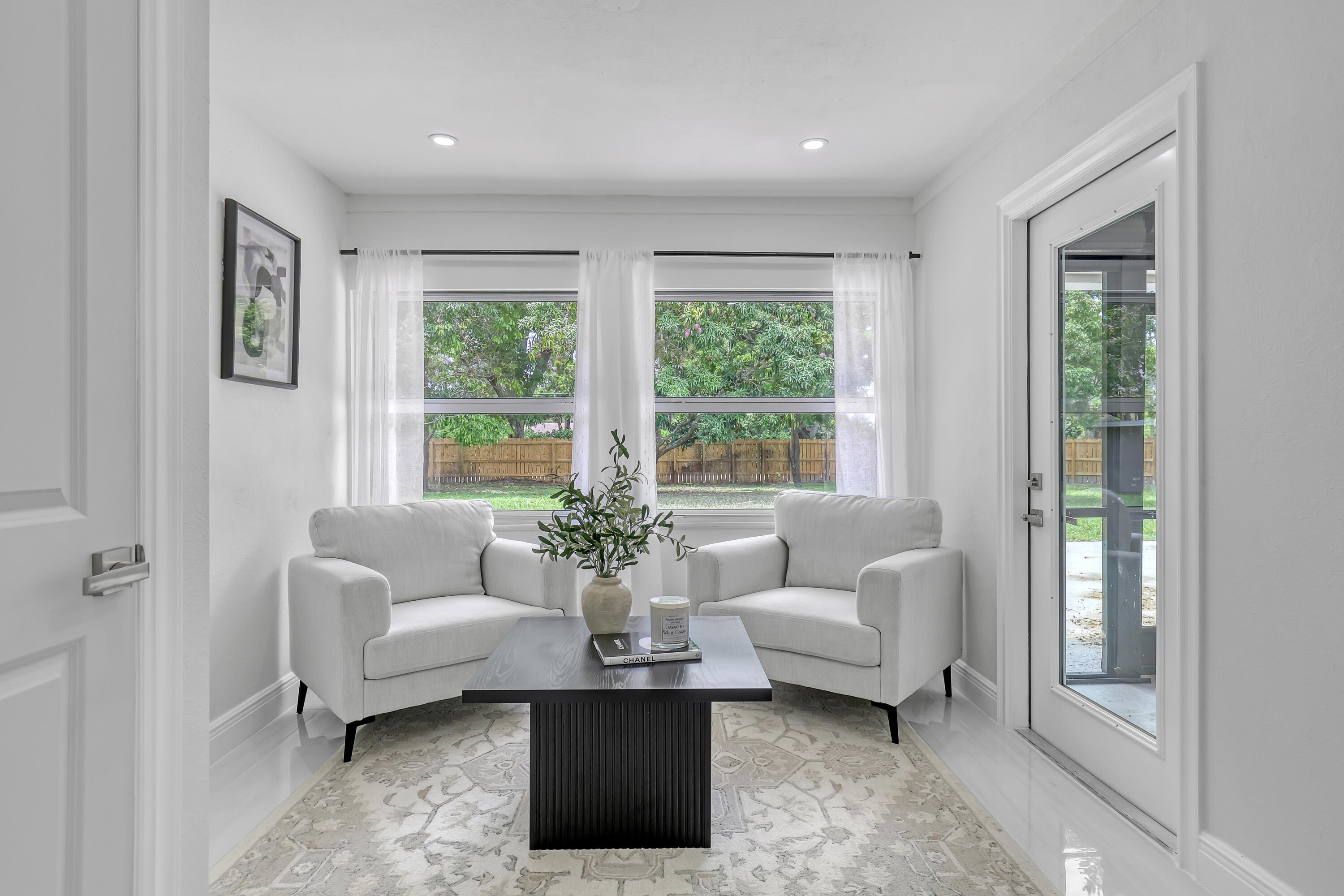 6185 White Oak Court