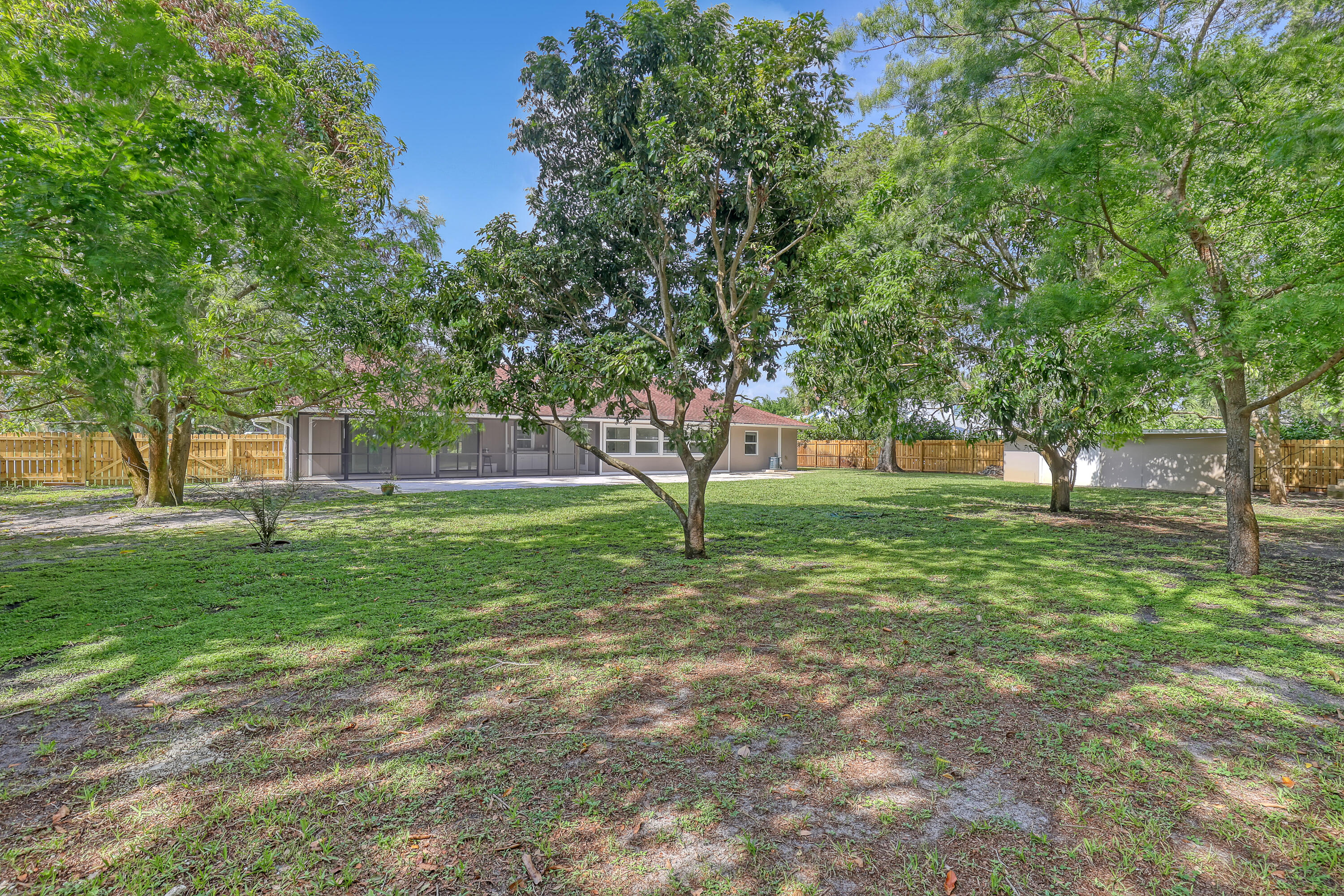 6185 White Oak Court