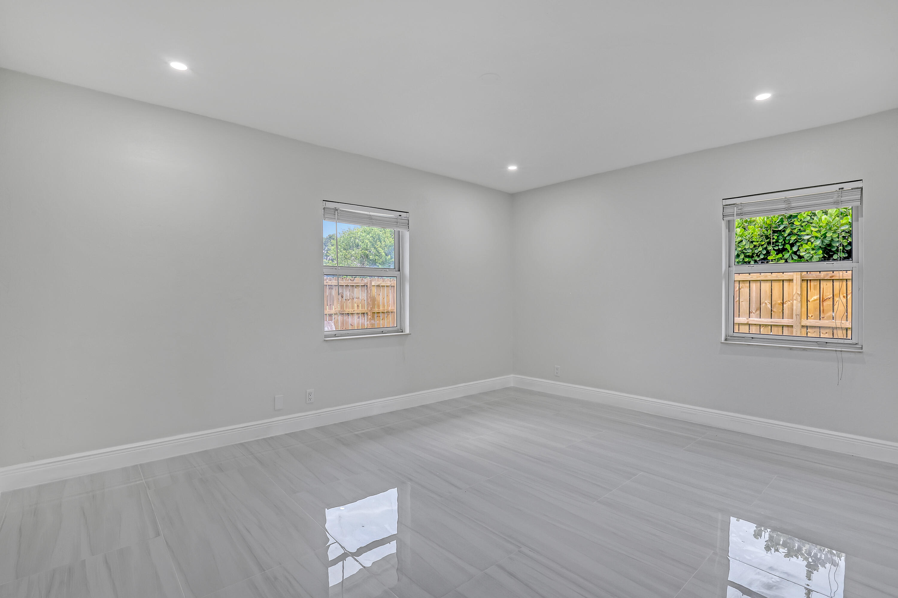 6185 White Oak Court