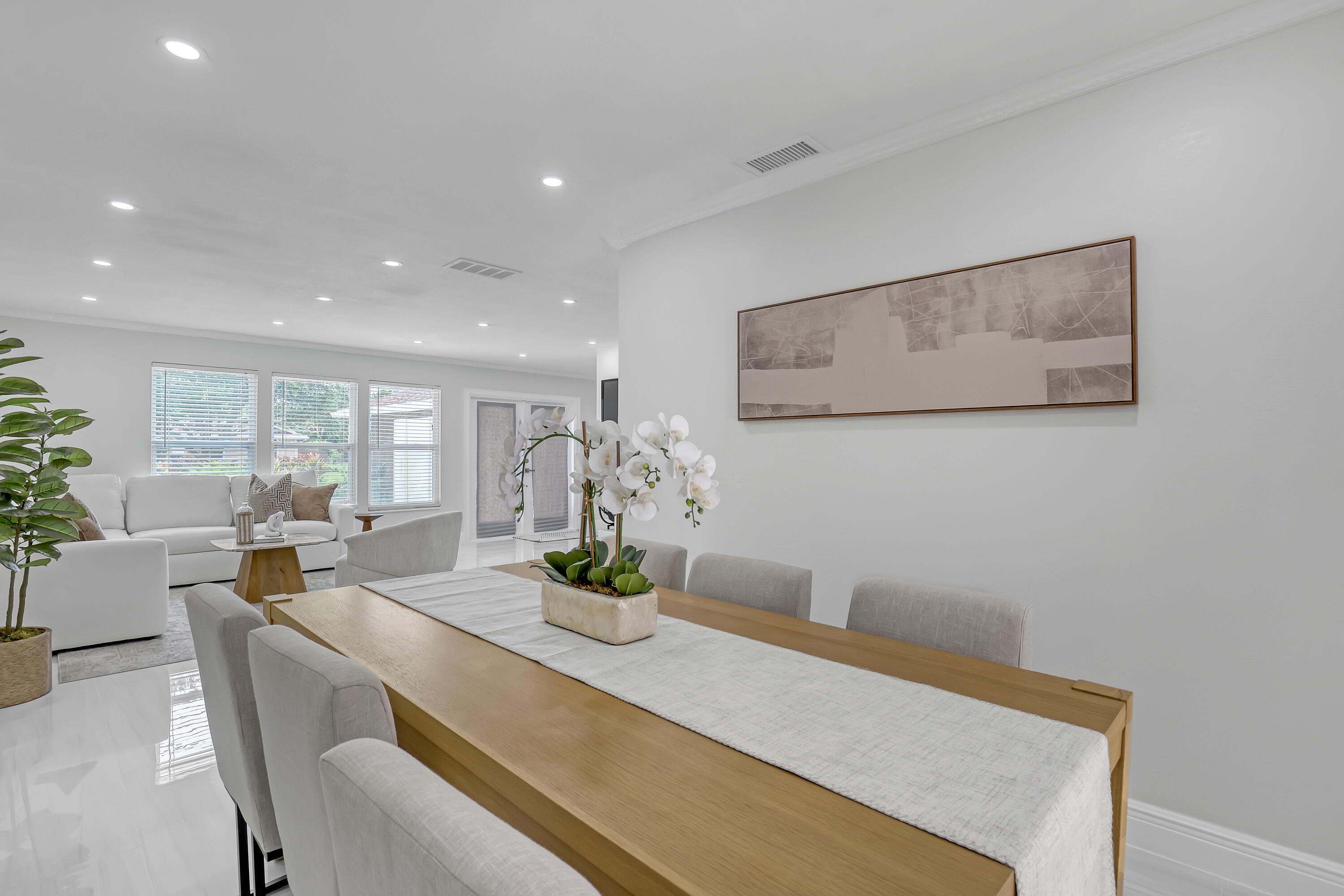 6185 White Oak Court