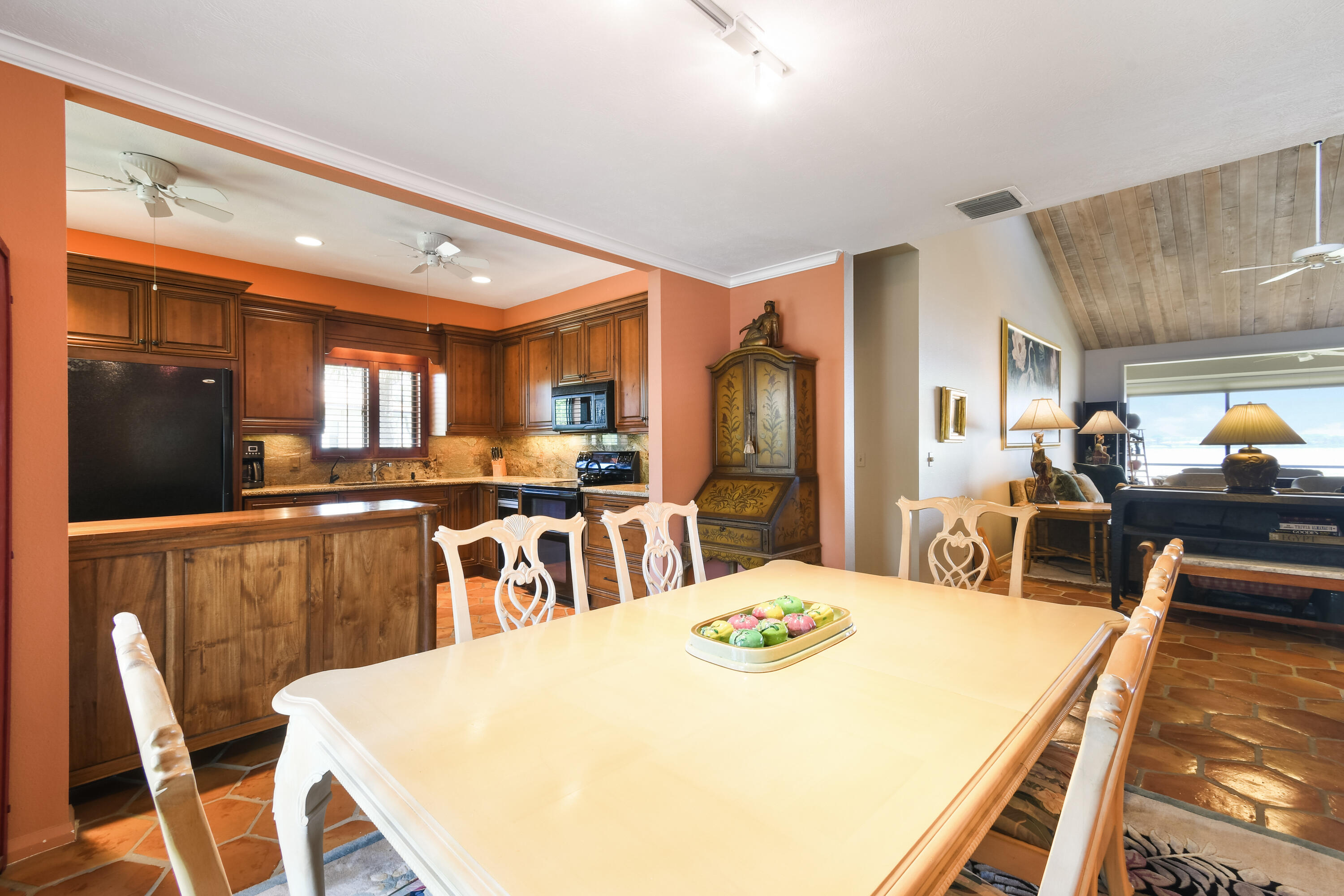2536 NW Seagrass Drive 2a