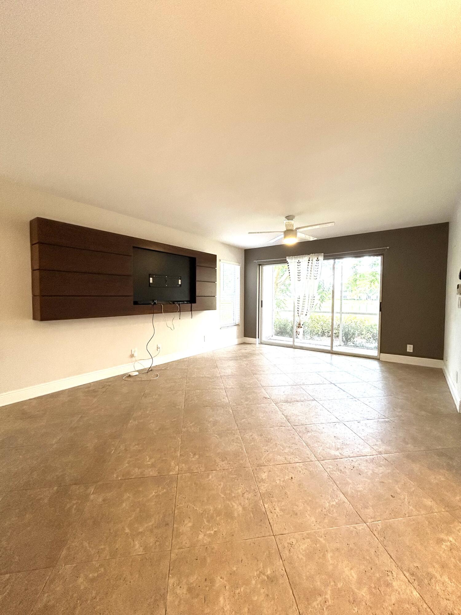 13830 Oneida Drive G1