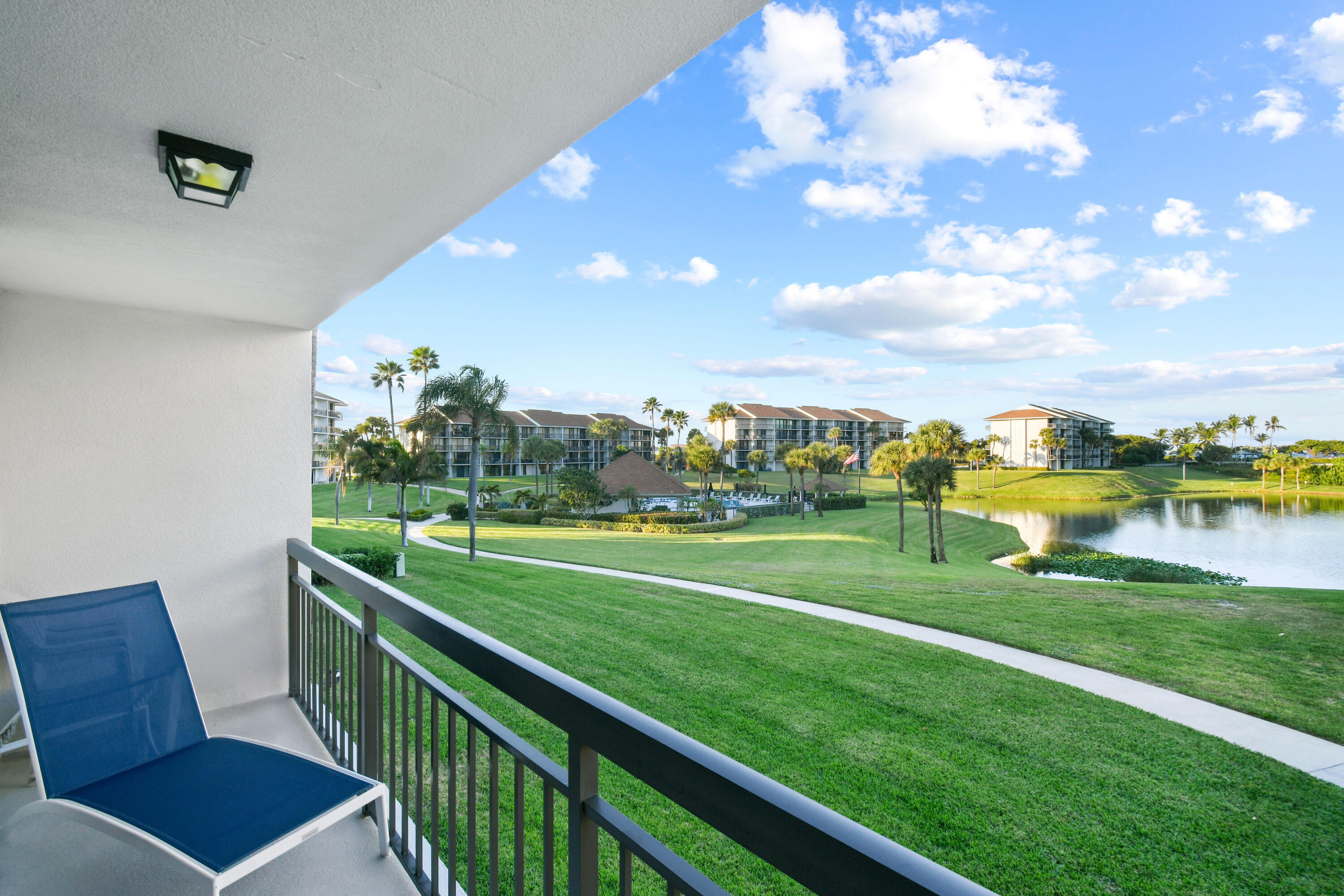501 S Seas Drive 206