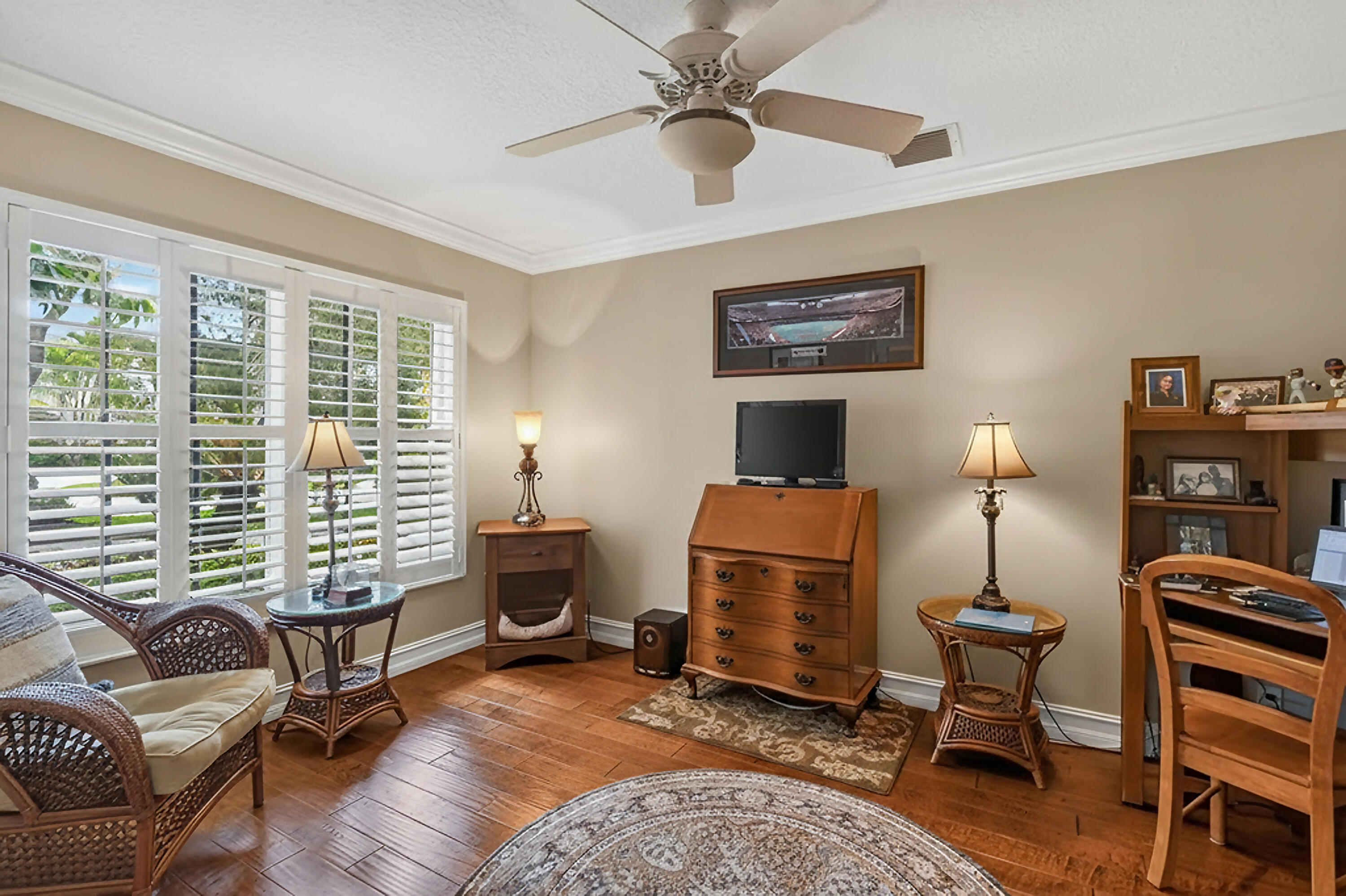 276 Swan Lane