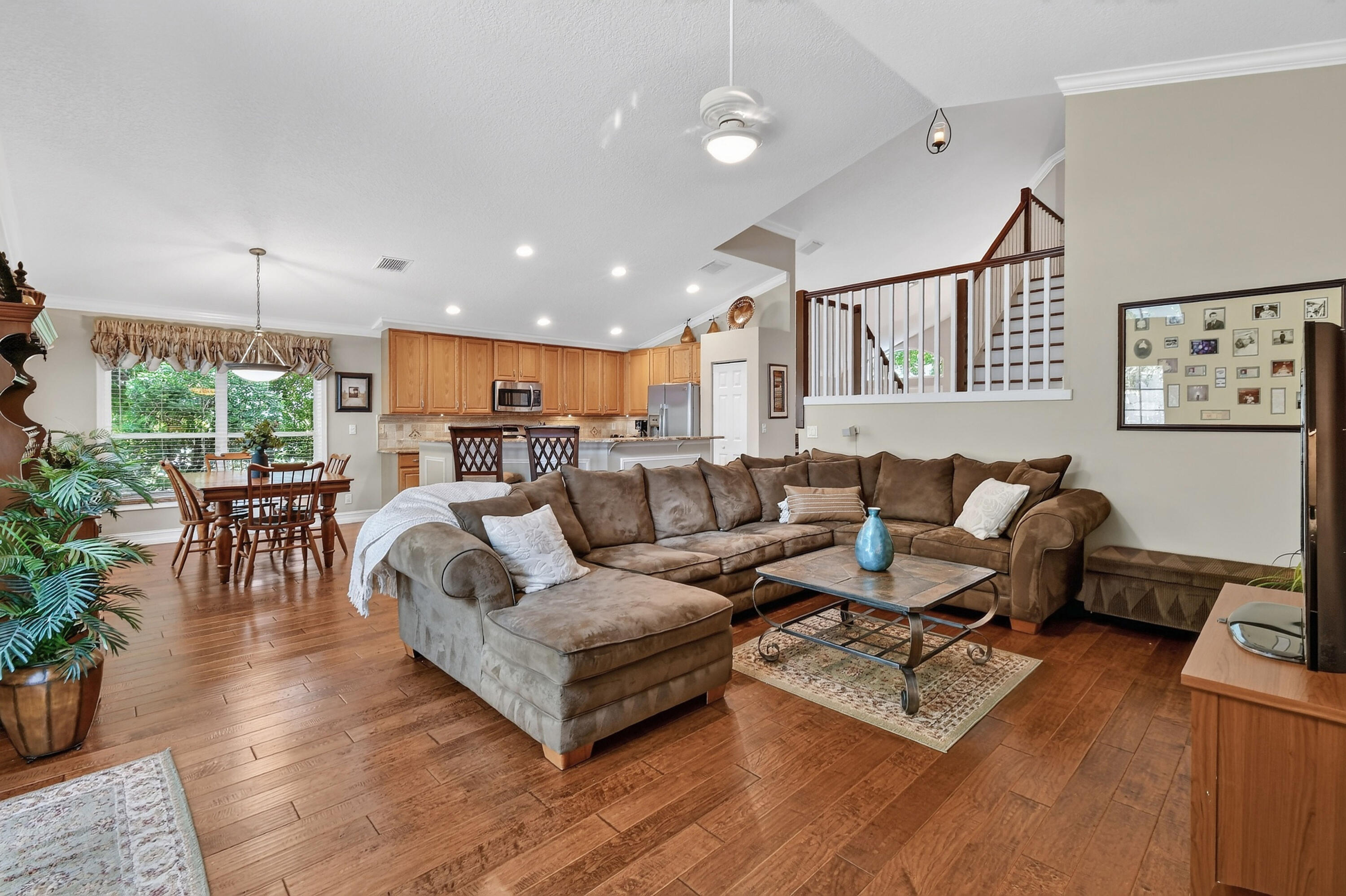 276 Swan Lane