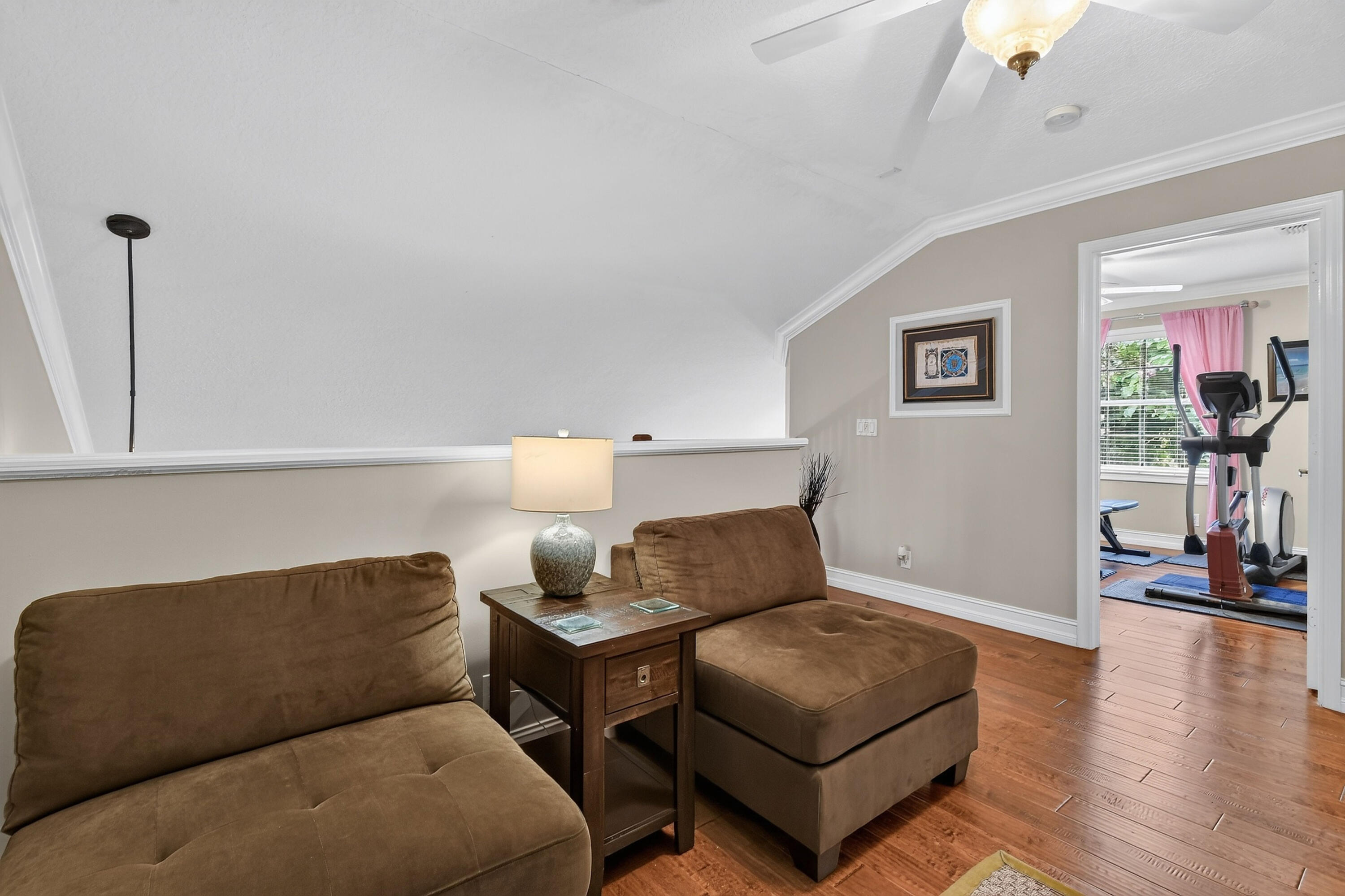 276 Swan Lane