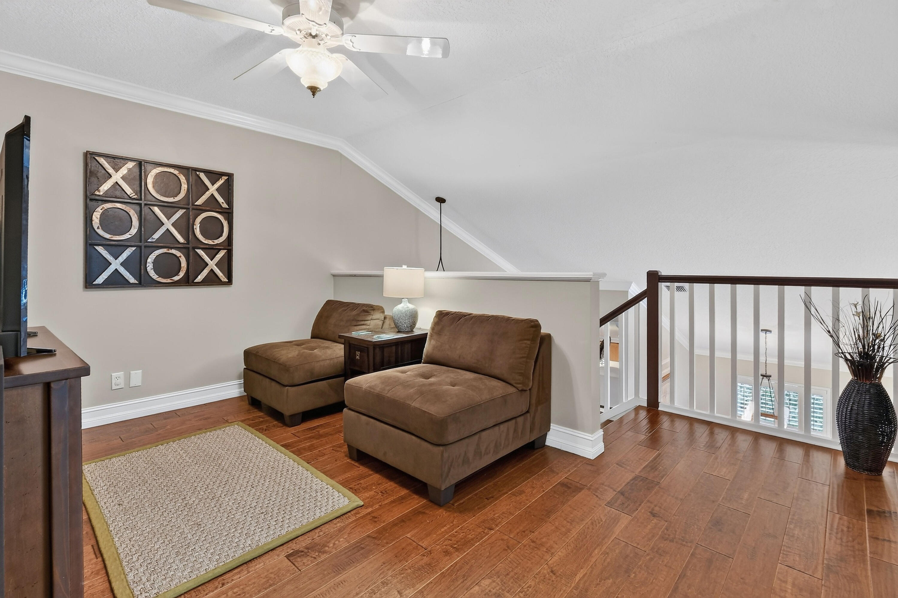276 Swan Lane