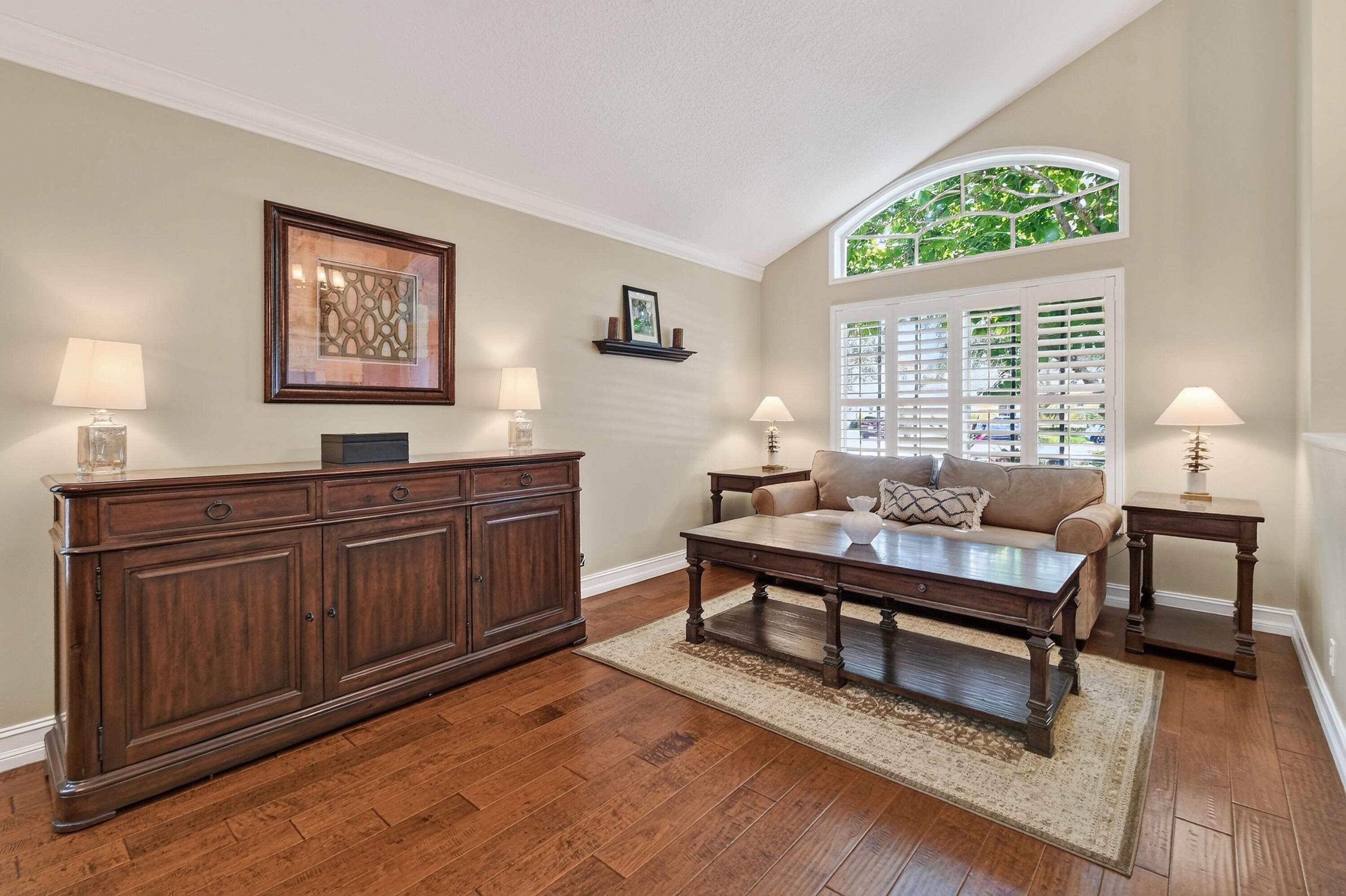 276 Swan Lane