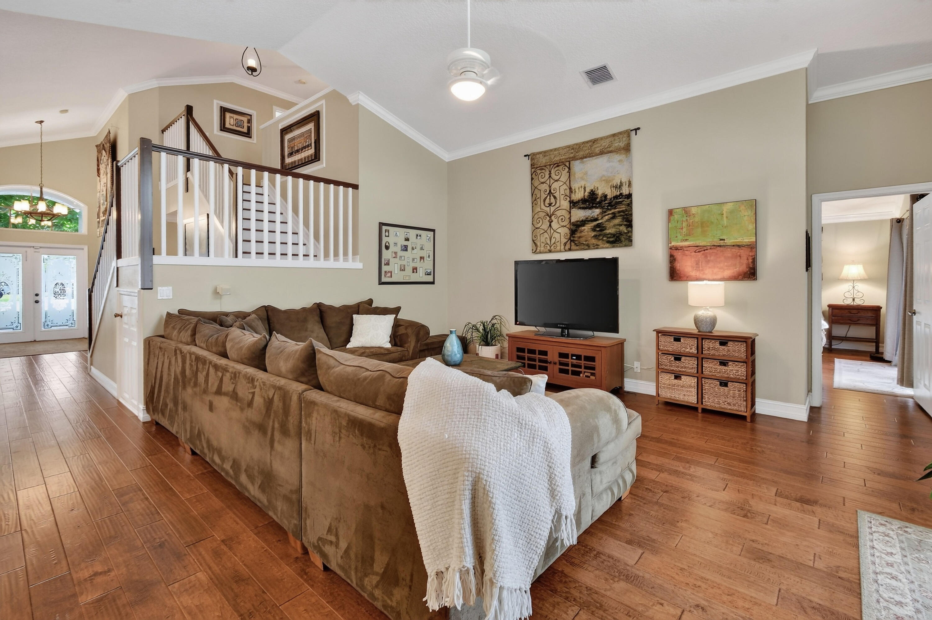 276 Swan Lane