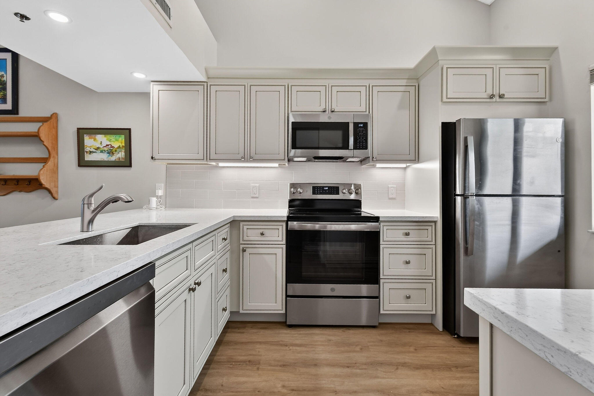 201 Ocean Bluffs Boulevard 5010