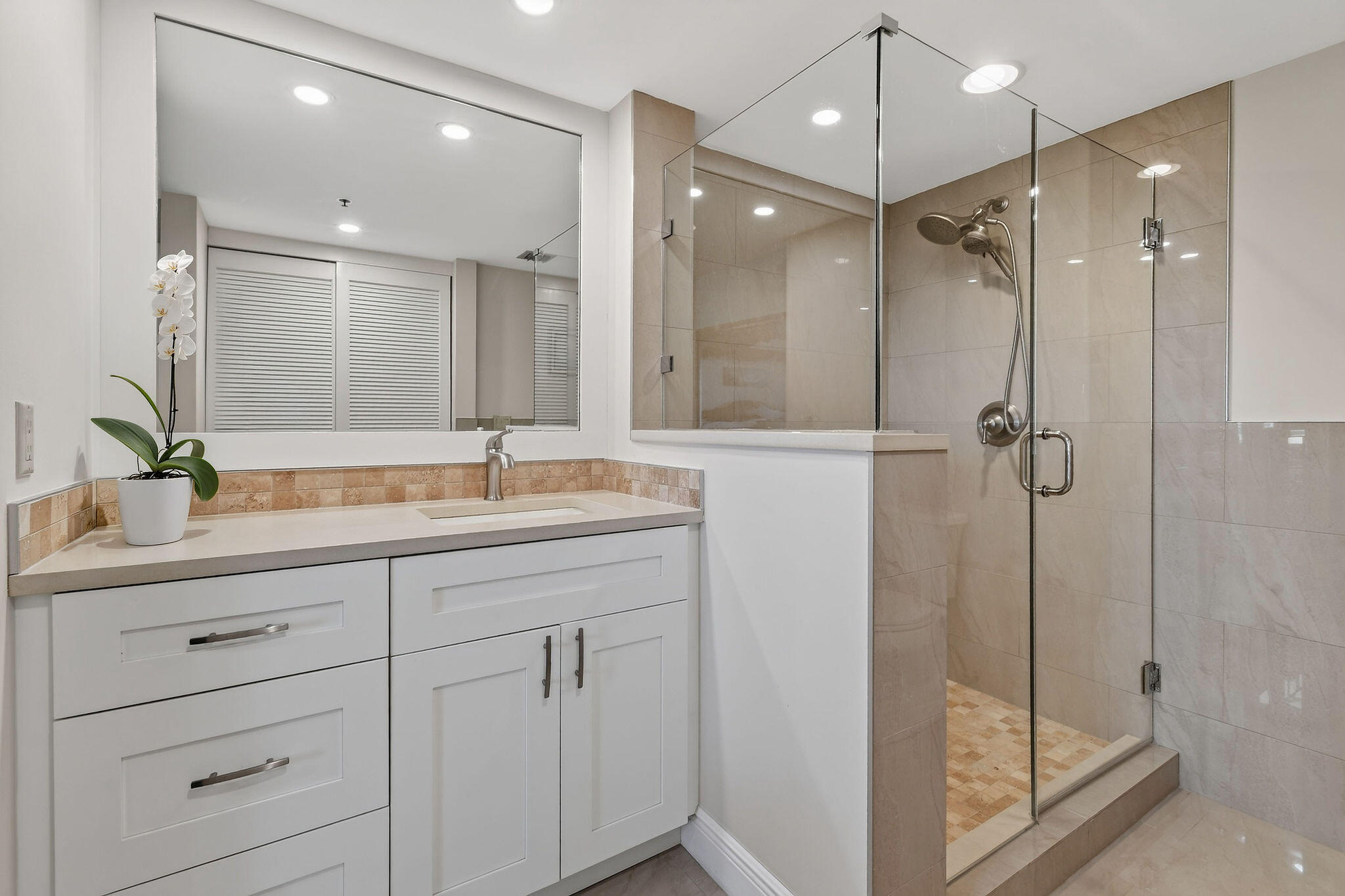 201 Ocean Bluffs Boulevard 5010