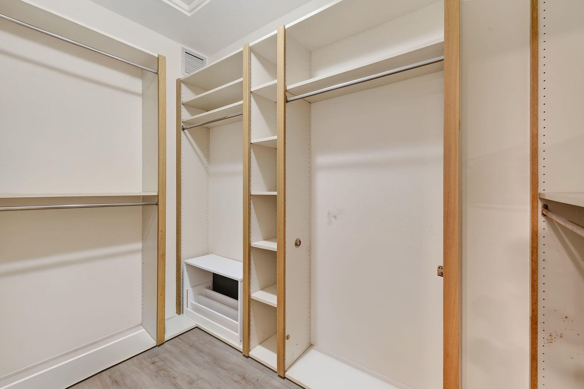 201 Ocean Bluffs Boulevard 5010